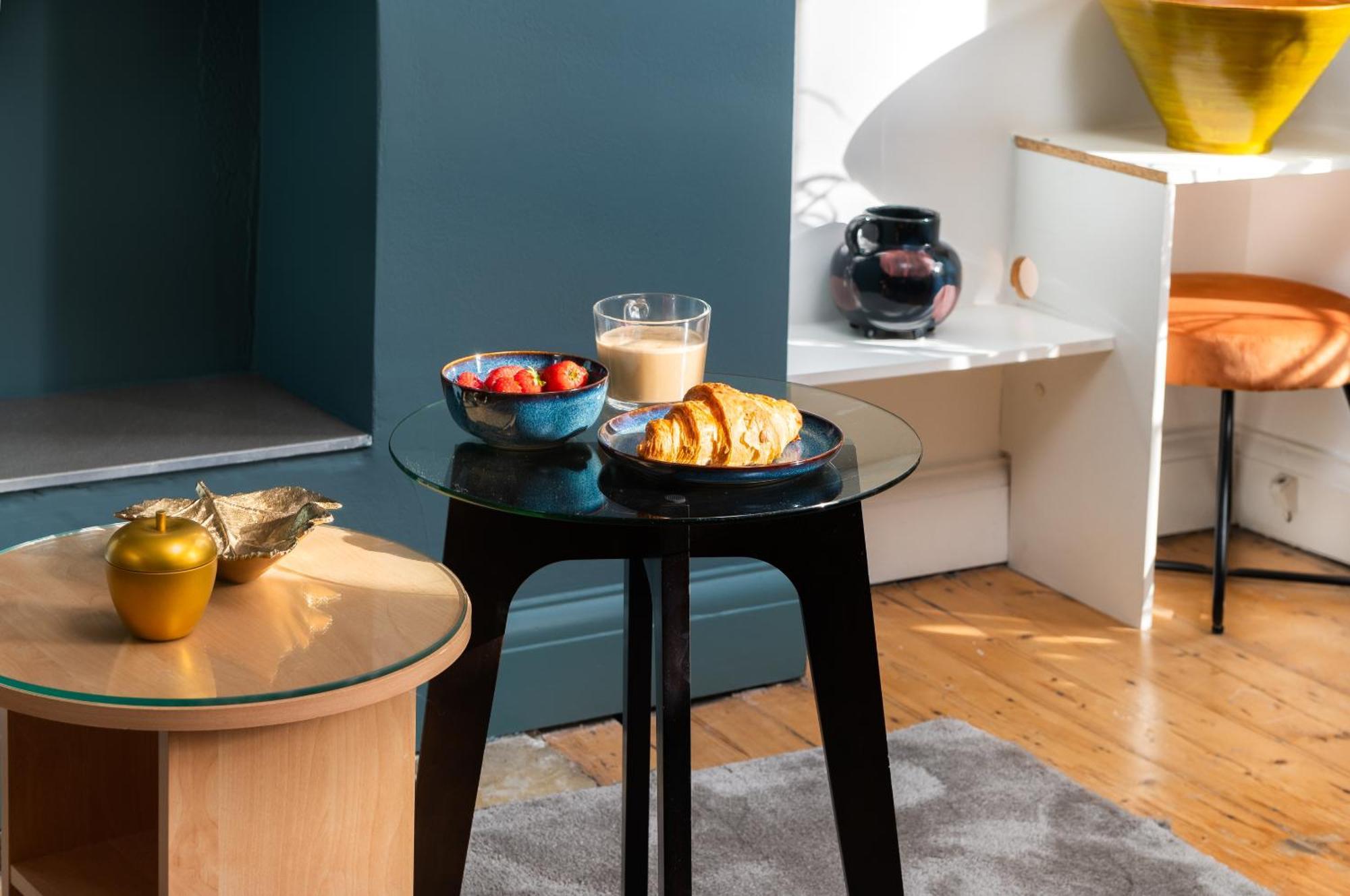 1 Bedroom Chic Flat By Hostarahomes, Sleeps Up To 4, Full Apartment, Location Apartamento Londres