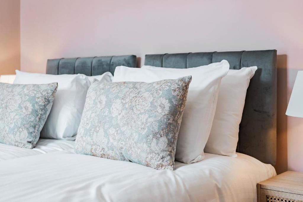 Cosy , Haven And Spacious