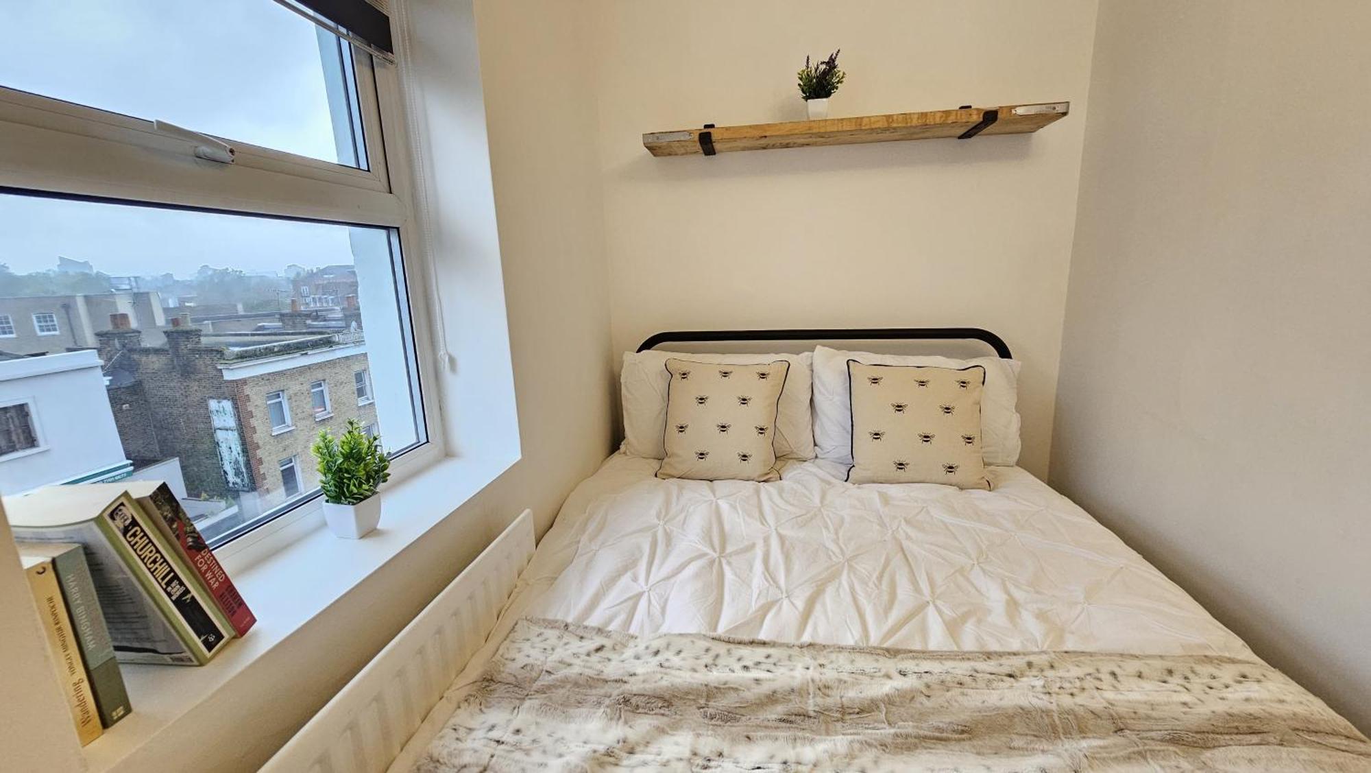 Newly Renovated & Ensuite Rooms! - Camberwell *
