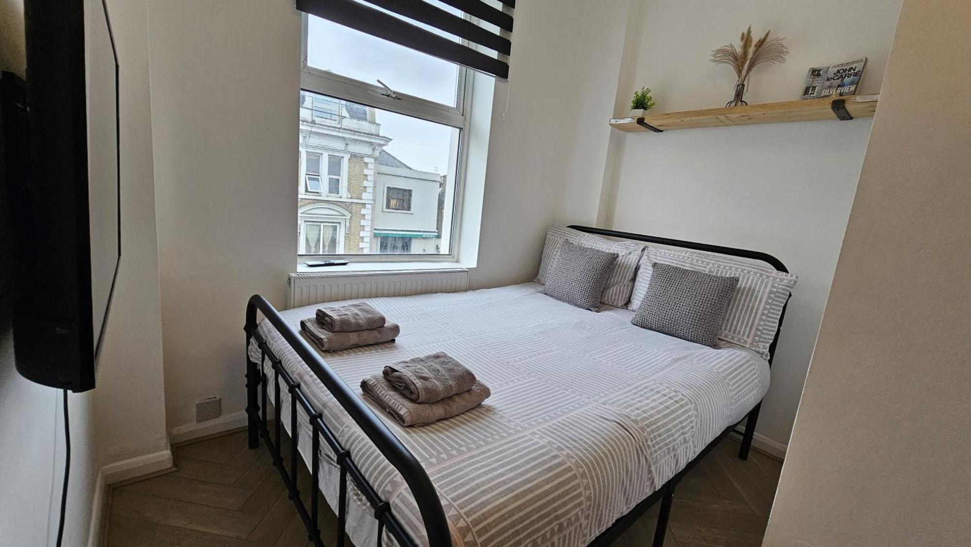 Newly Renovated & Ensuite Rooms! - Camberwell *