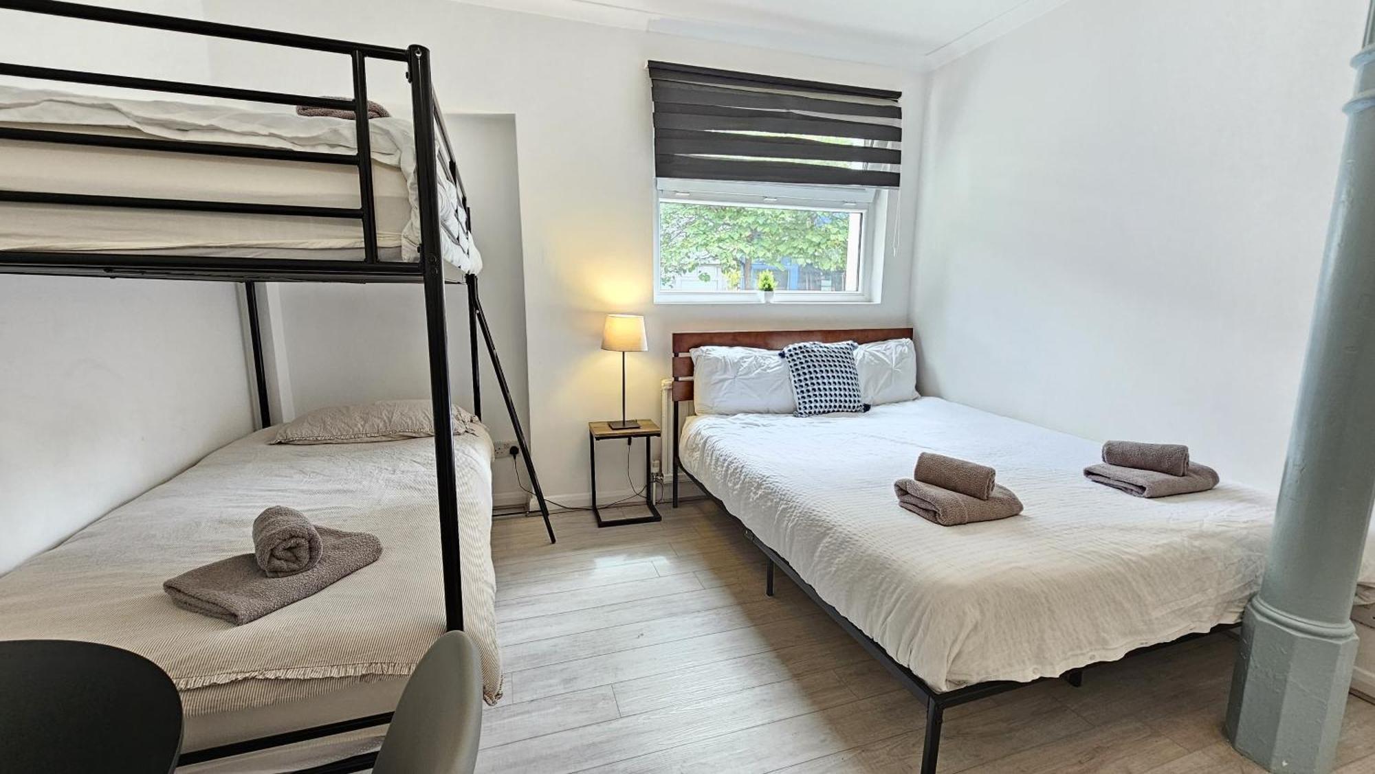 Newly Renovated & Ensuite Rooms! - Camberwell Apartamento *
