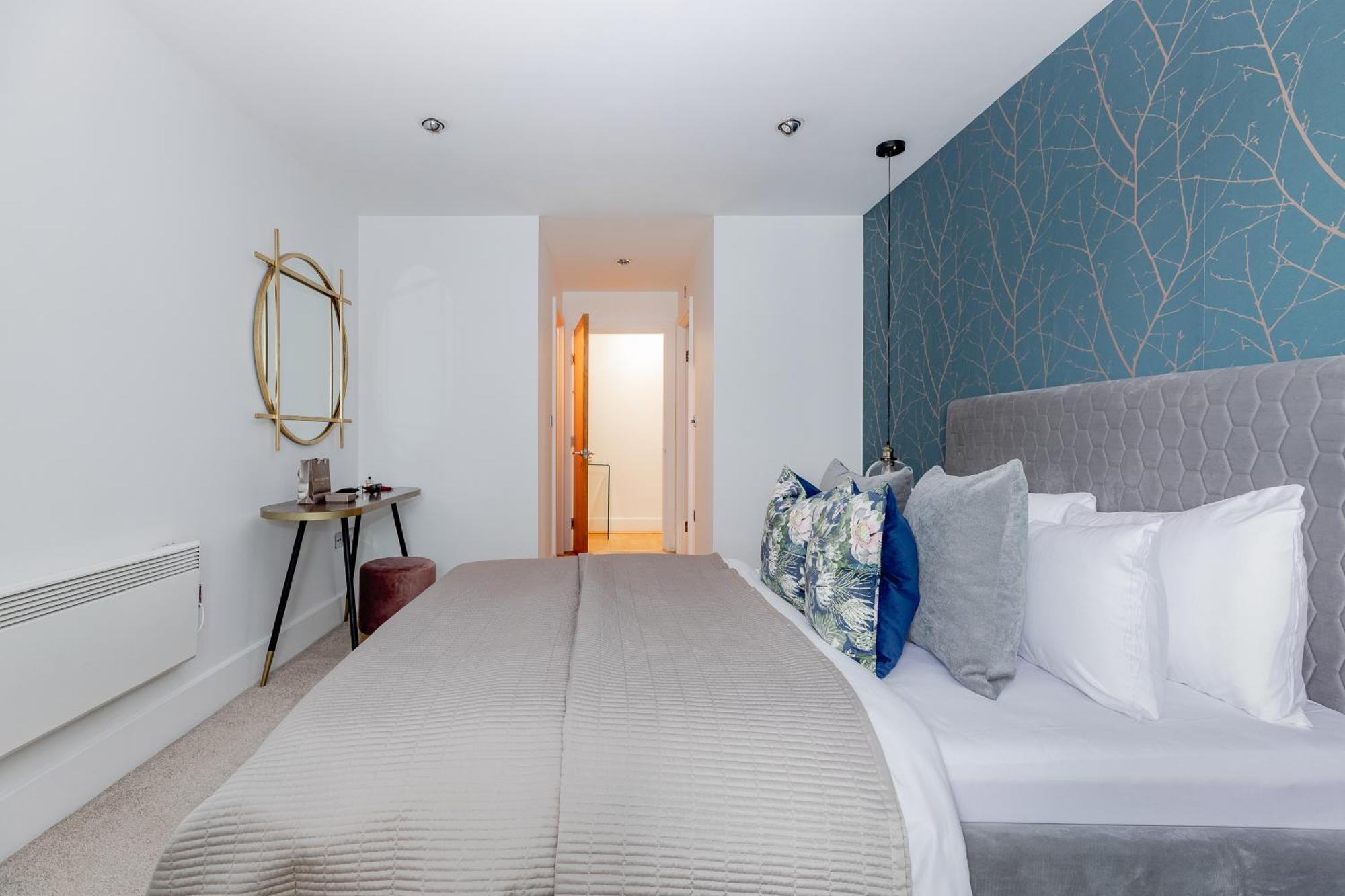 Thames View In Town! Large Luxxe Nomad Design Family Apartamento