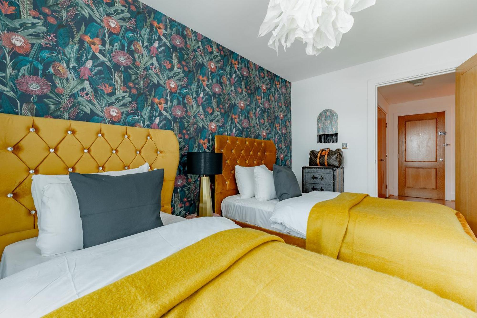 Thames View In Town! Large Luxxe Nomad Design Family Londres