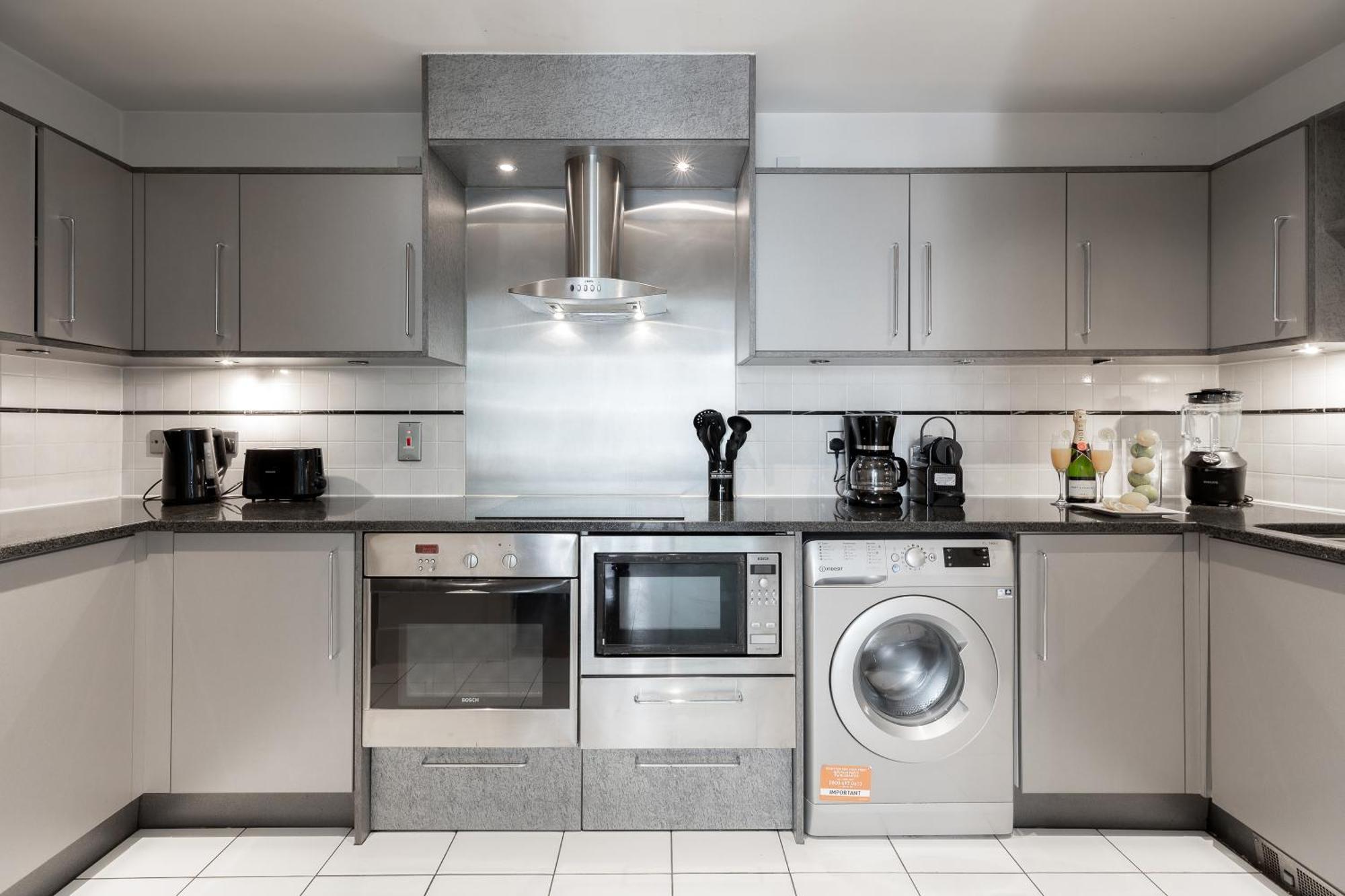 Thames View In Town! Large Luxxe Nomad Design Family Apartamento