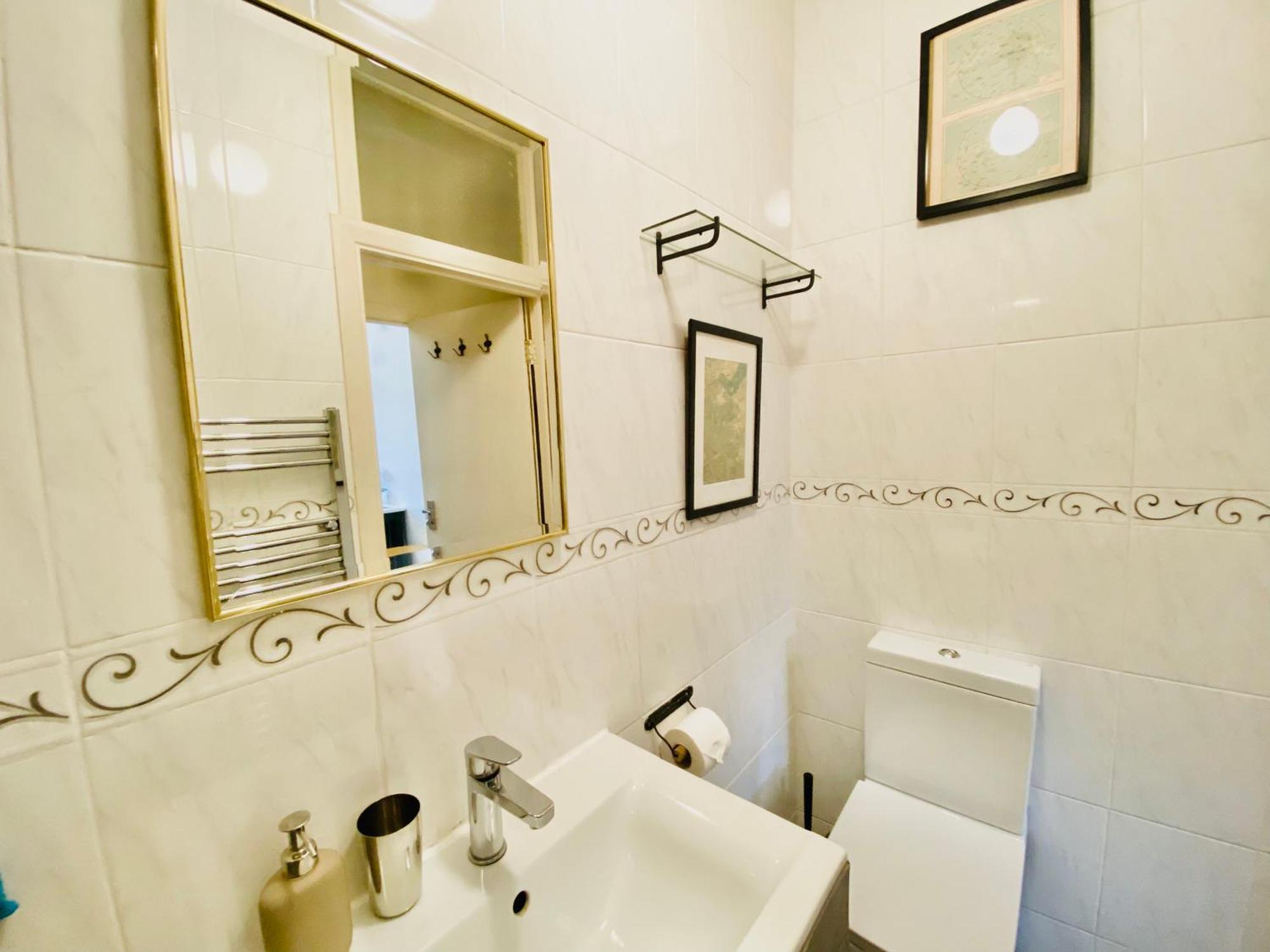 London's East End 2 Bedroom Apartamento