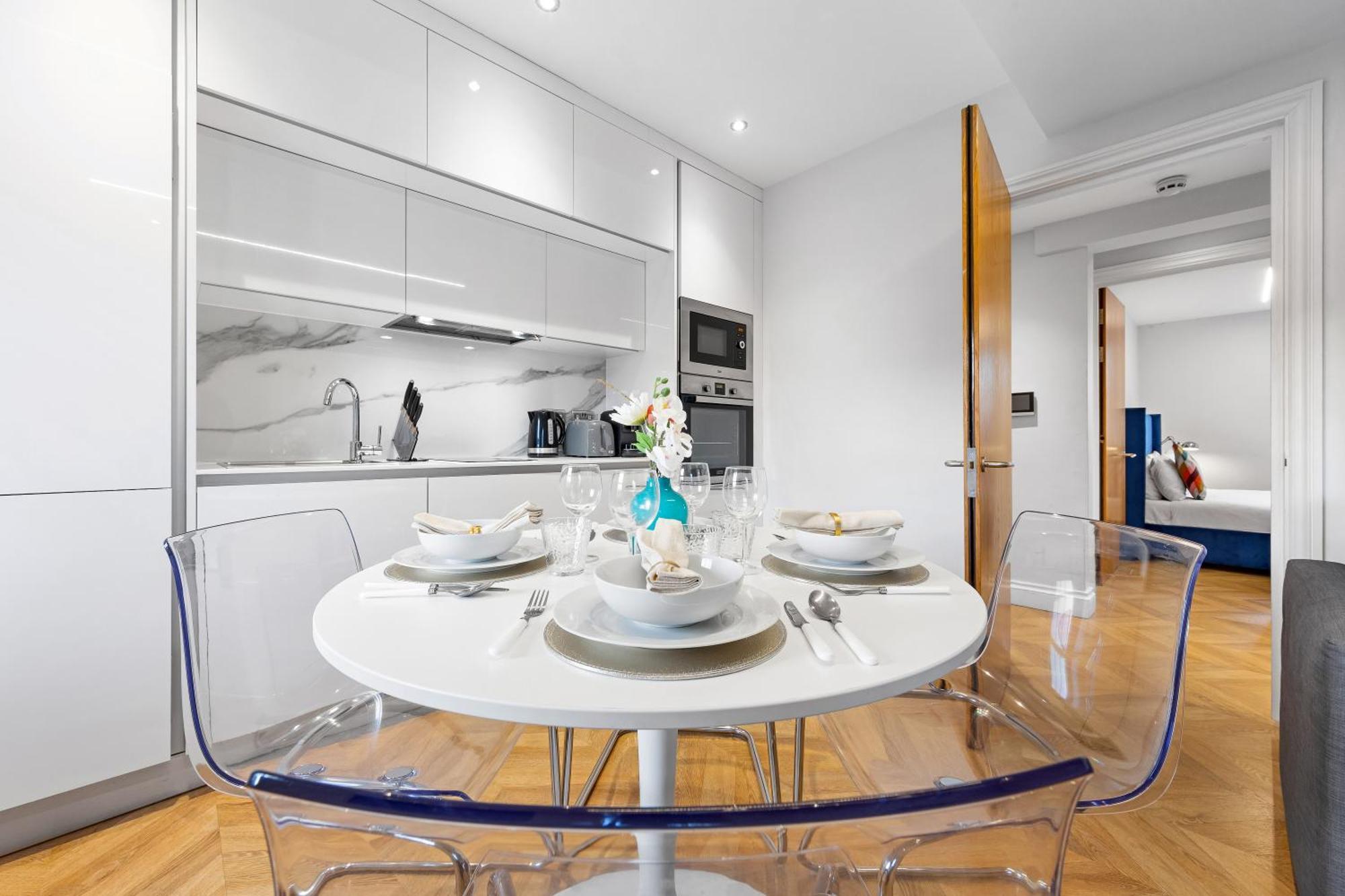 Stunning Hyde Park Apartment London
