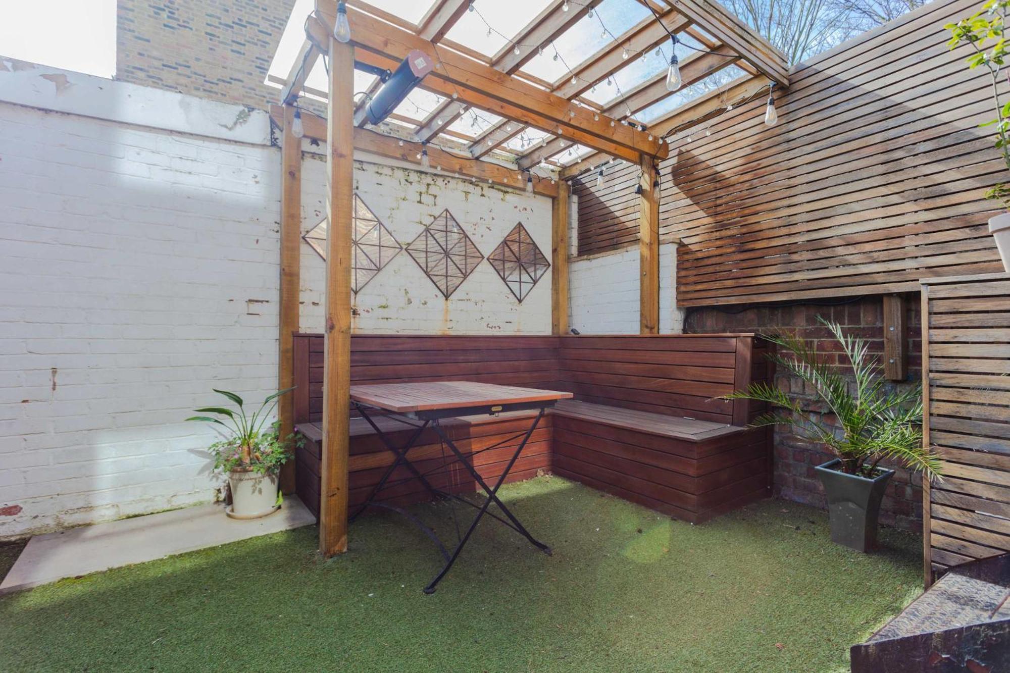 Apartamento Newly Refurbished 4 Bedroom House In East