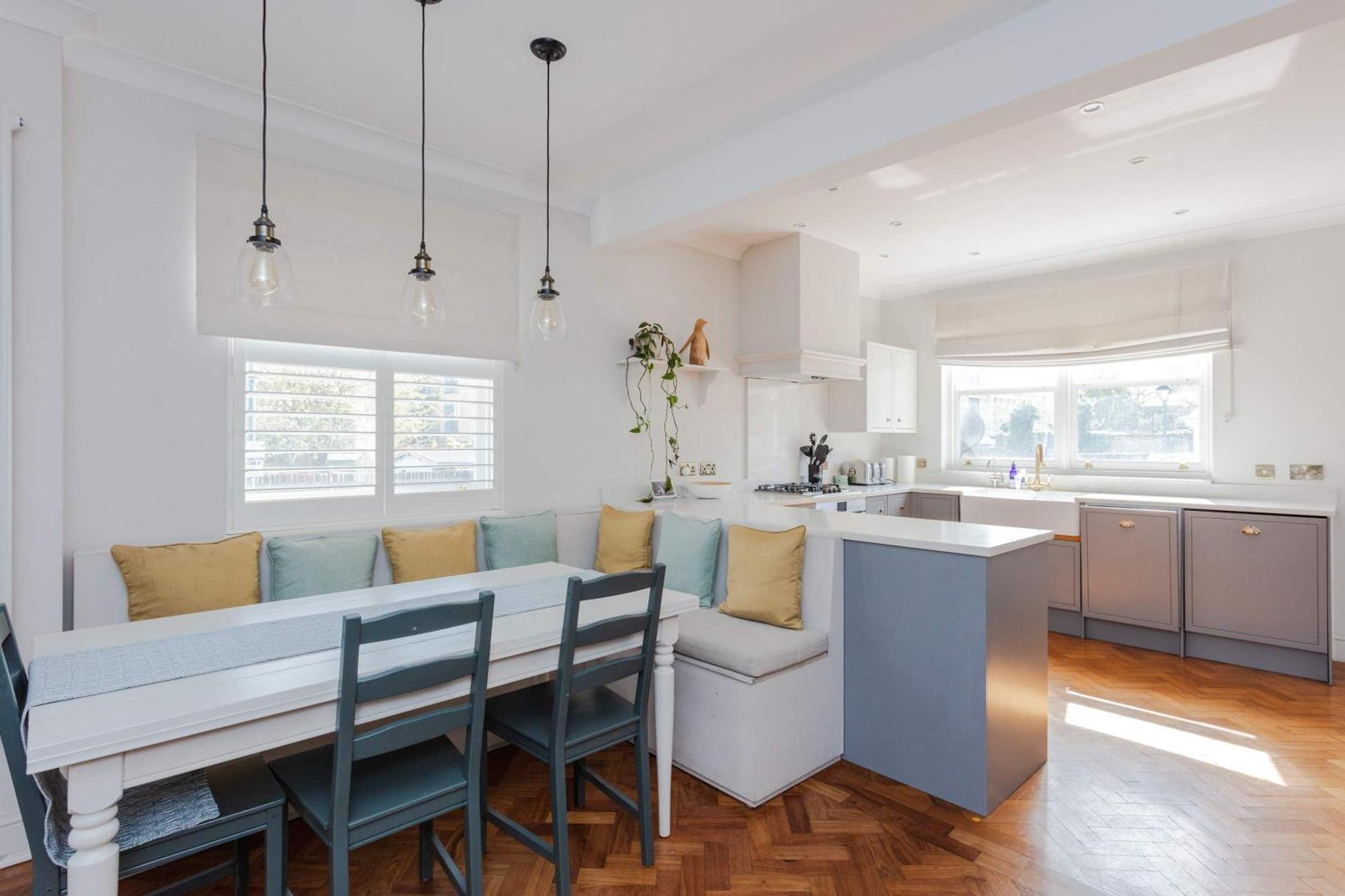 Newly Refurbished 4 Bedroom House In East Apartamento