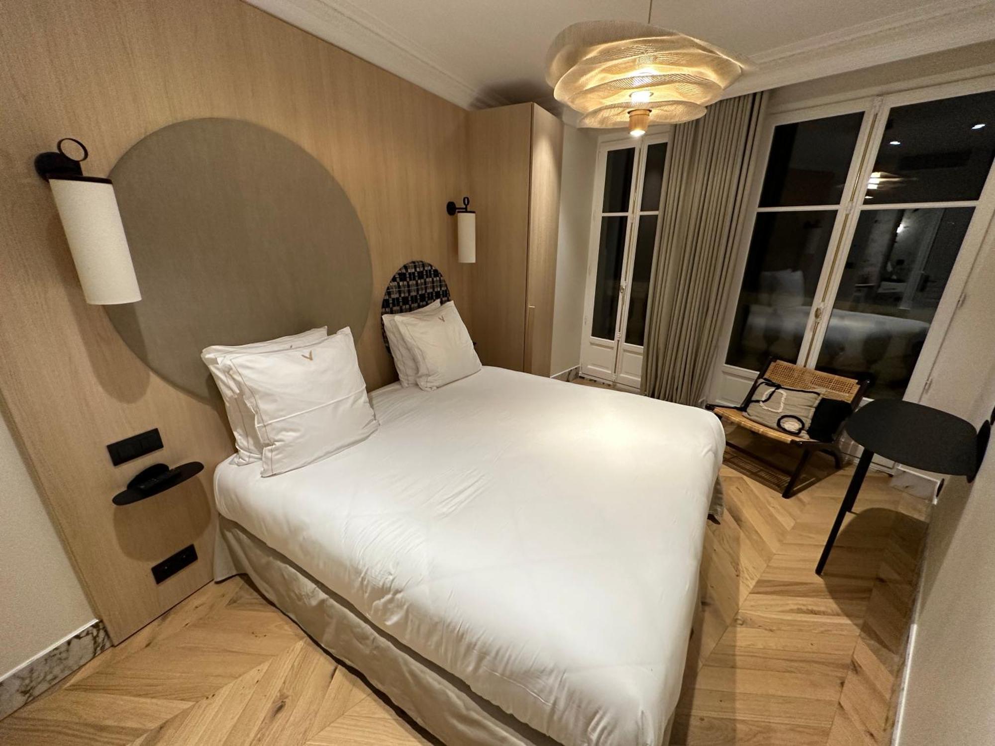 Appartement Double Bedroom With Shared Bathroom Stunning Location *