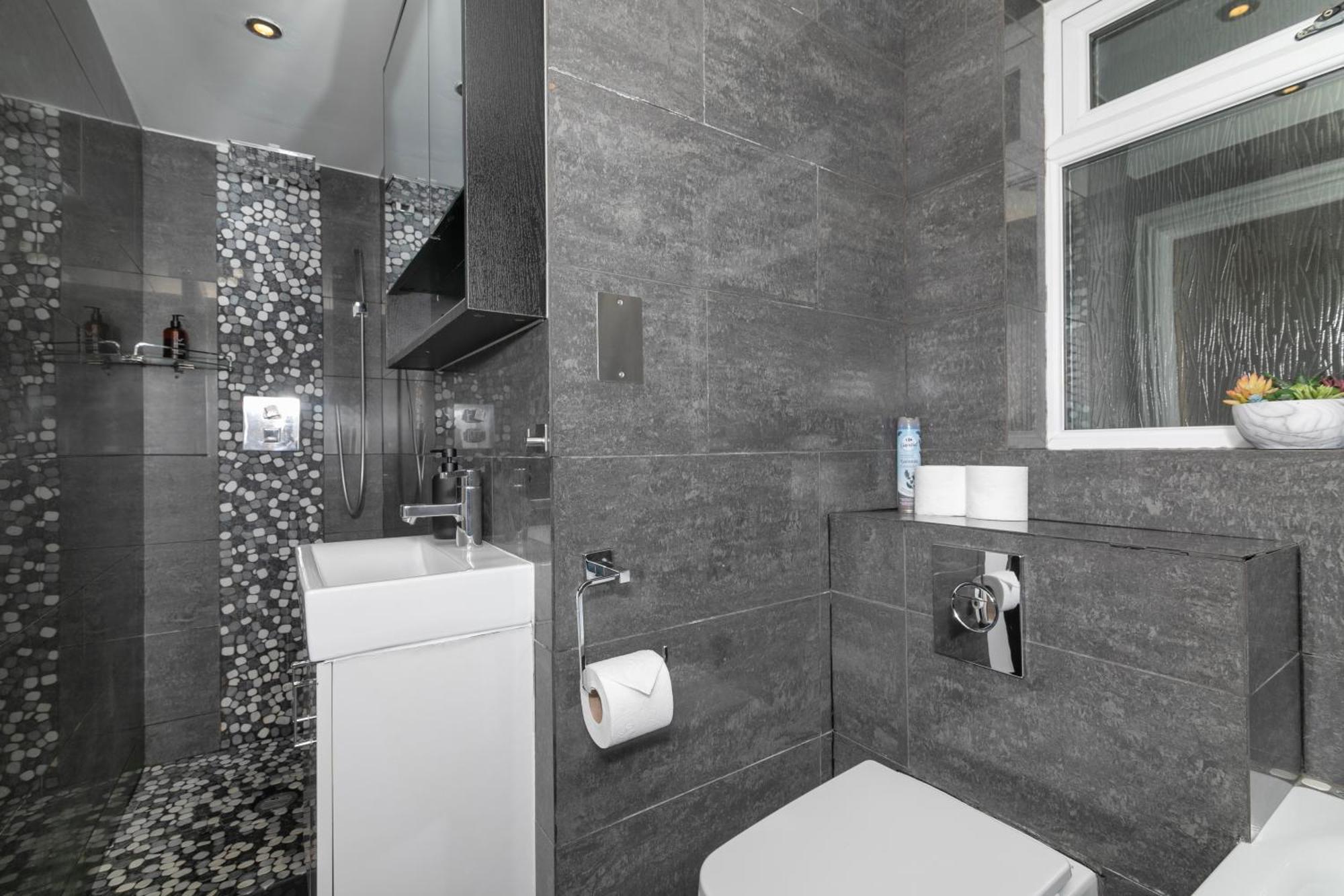 Elegant 2 Bed Garden Flat, London, Paddington! Apartamento