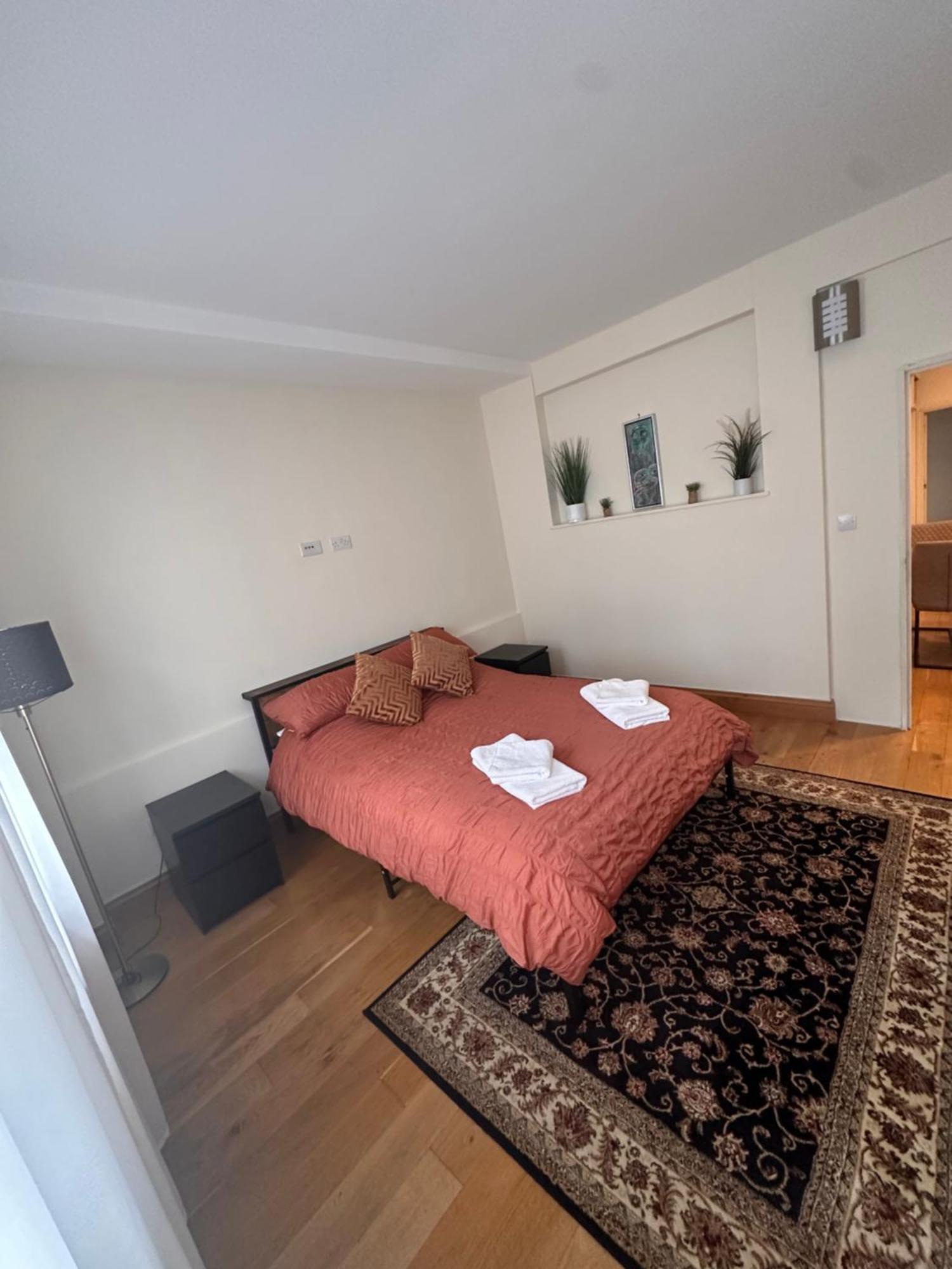 Bond Mayfair Apartamento