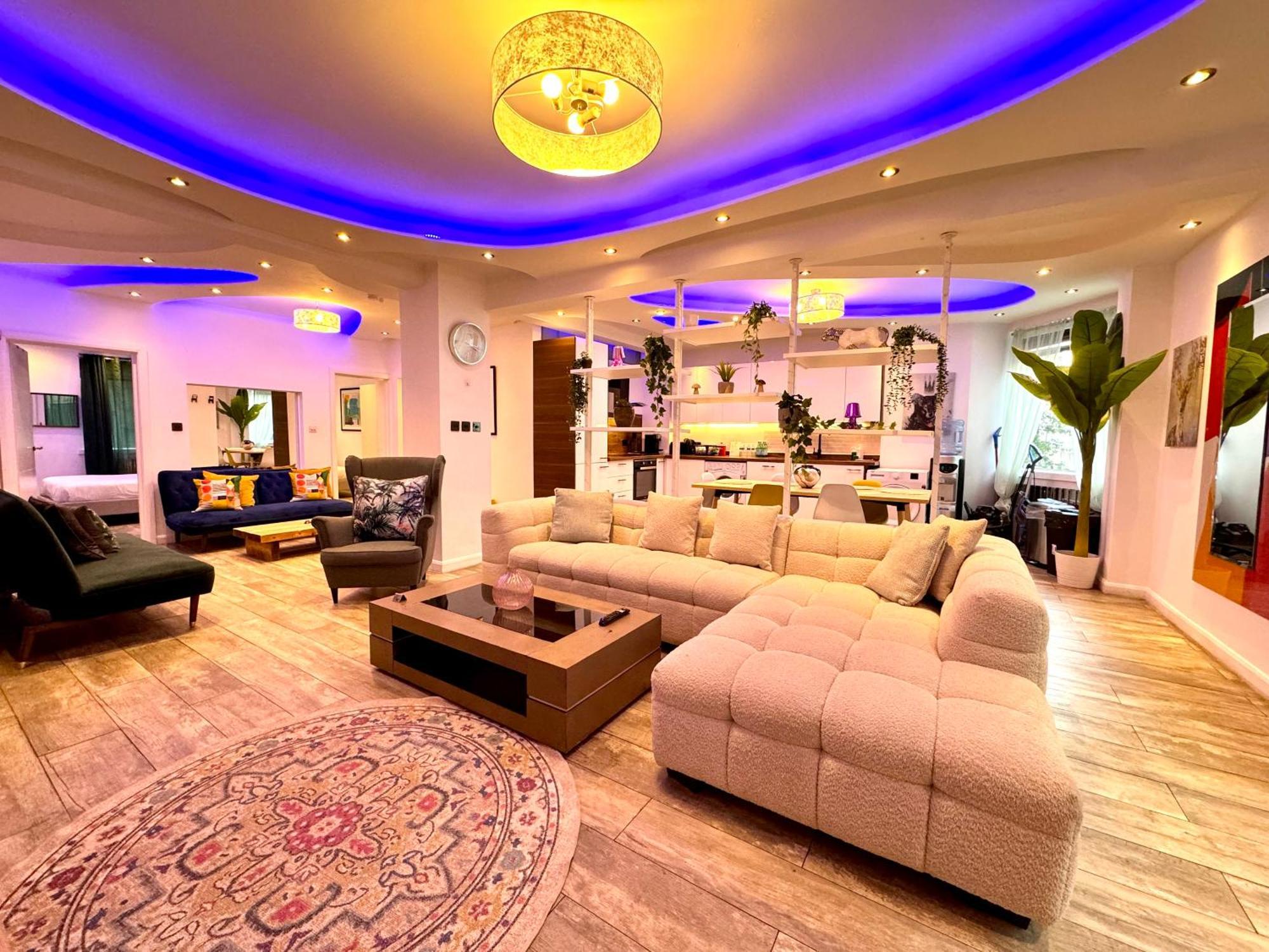 One Hyde Park By Wild Appartement *