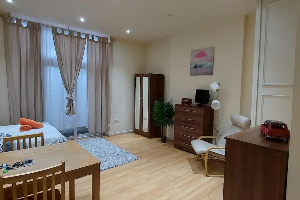 47b Appart hôtel *