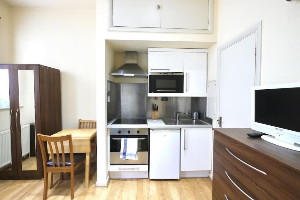 47b Appart hôtel *