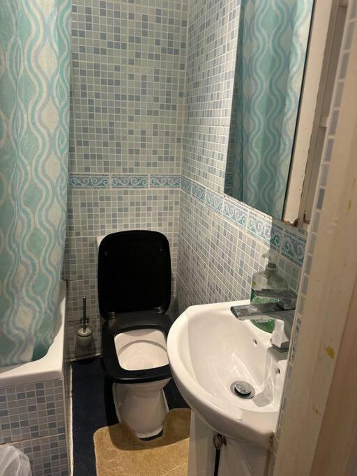 Amazing Wood Street Ground Floor Flat A Appartement Londres