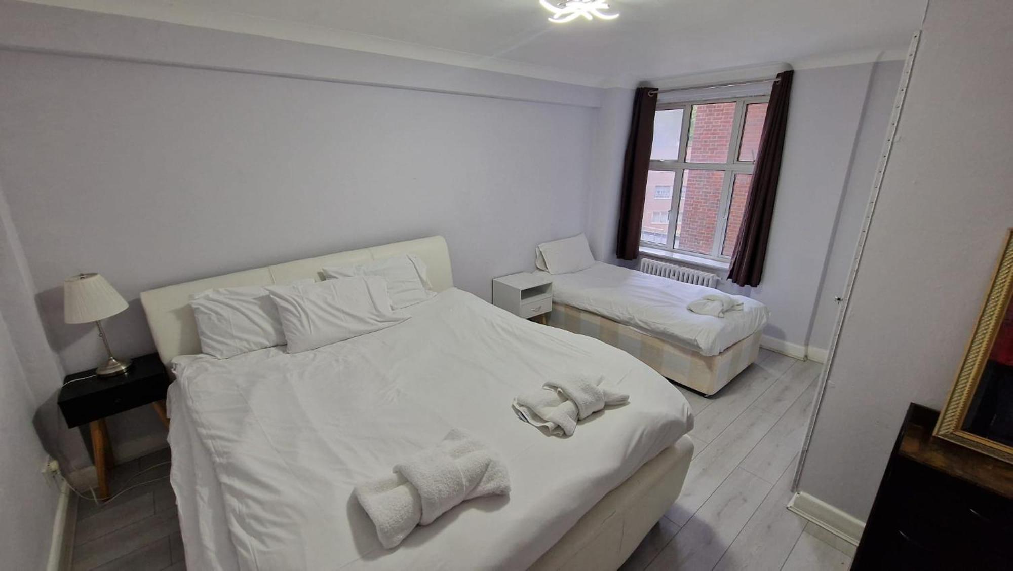 2 Bed Flat In Paddington Londres