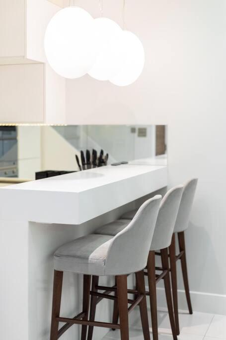 Appartement Stylish 2 Bed Split Level Flat *