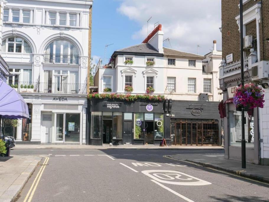 Stylish 2 Bed Split Level Flat Apartamento