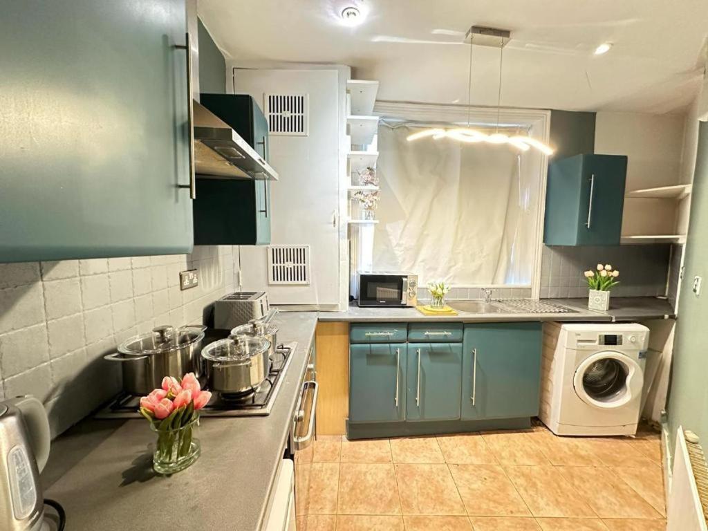 Appartement Affordable Two Bedroom In *