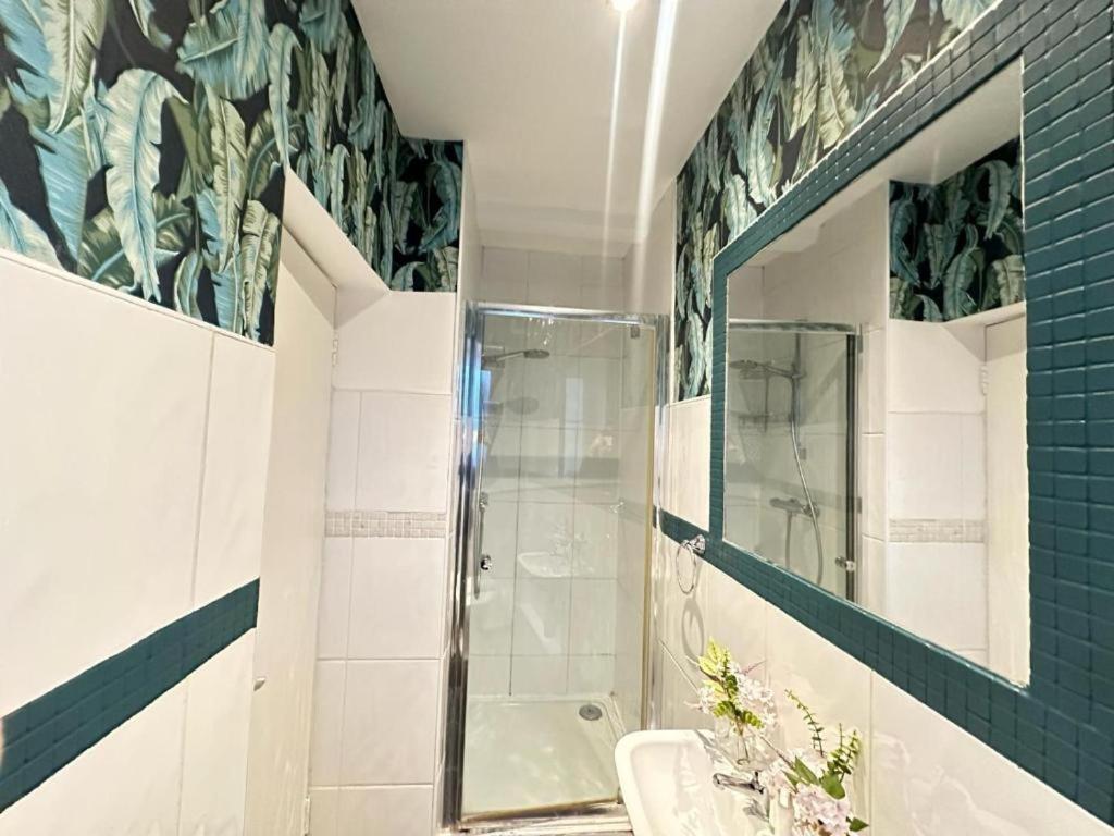 Appartement Affordable Two Bedroom In Londres