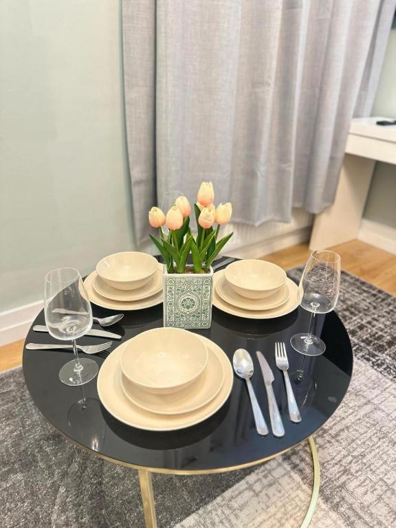 Affordable Two Bedroom In Londres