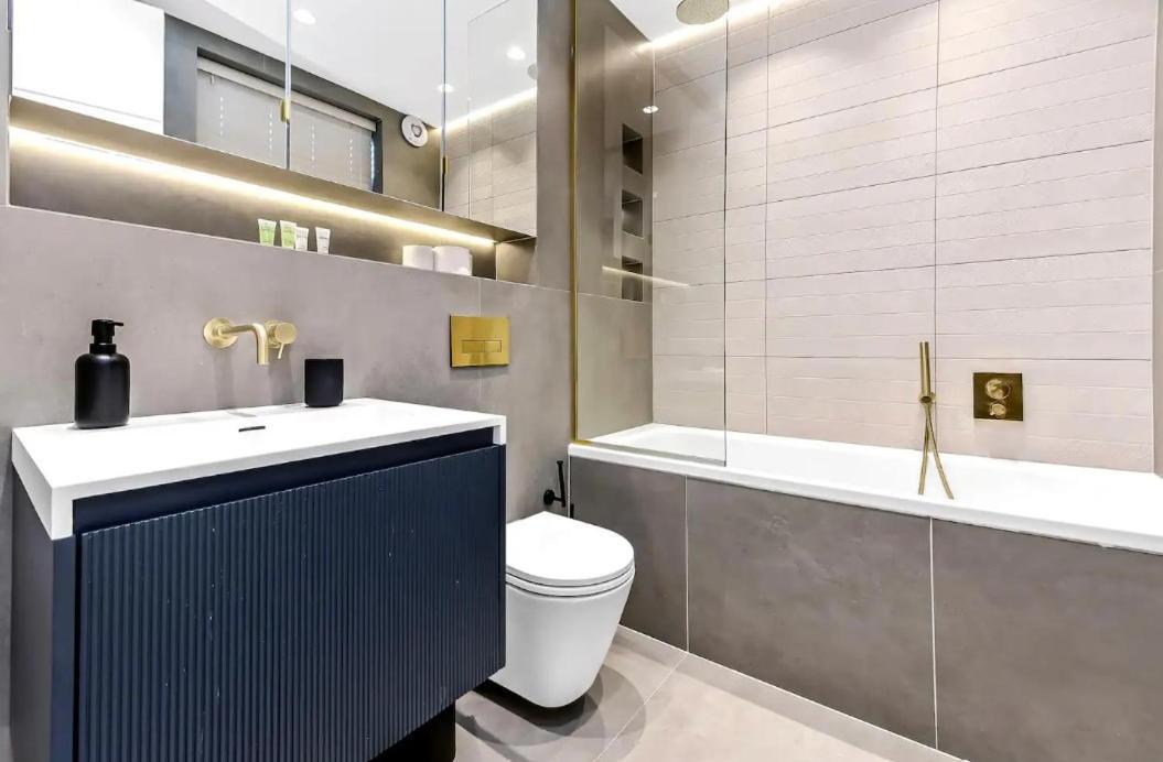 Outstanding 4 Bedroom Apartamento Londres