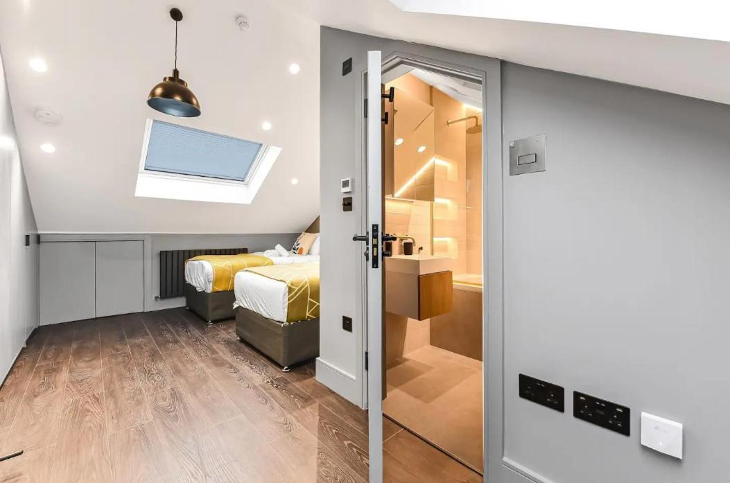 Outstanding 4 Bedroom Apartamento Londres