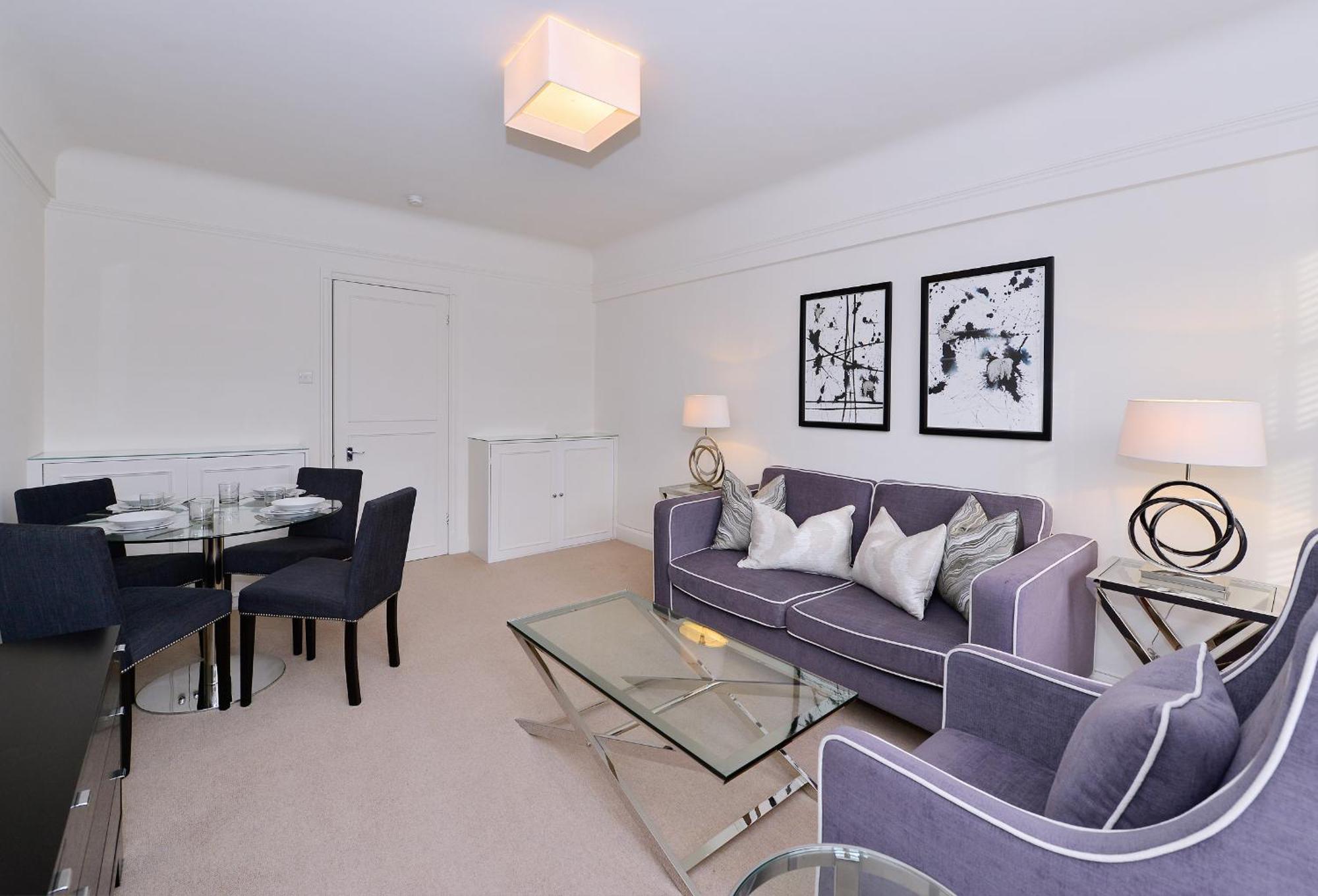 Pelham Court * London