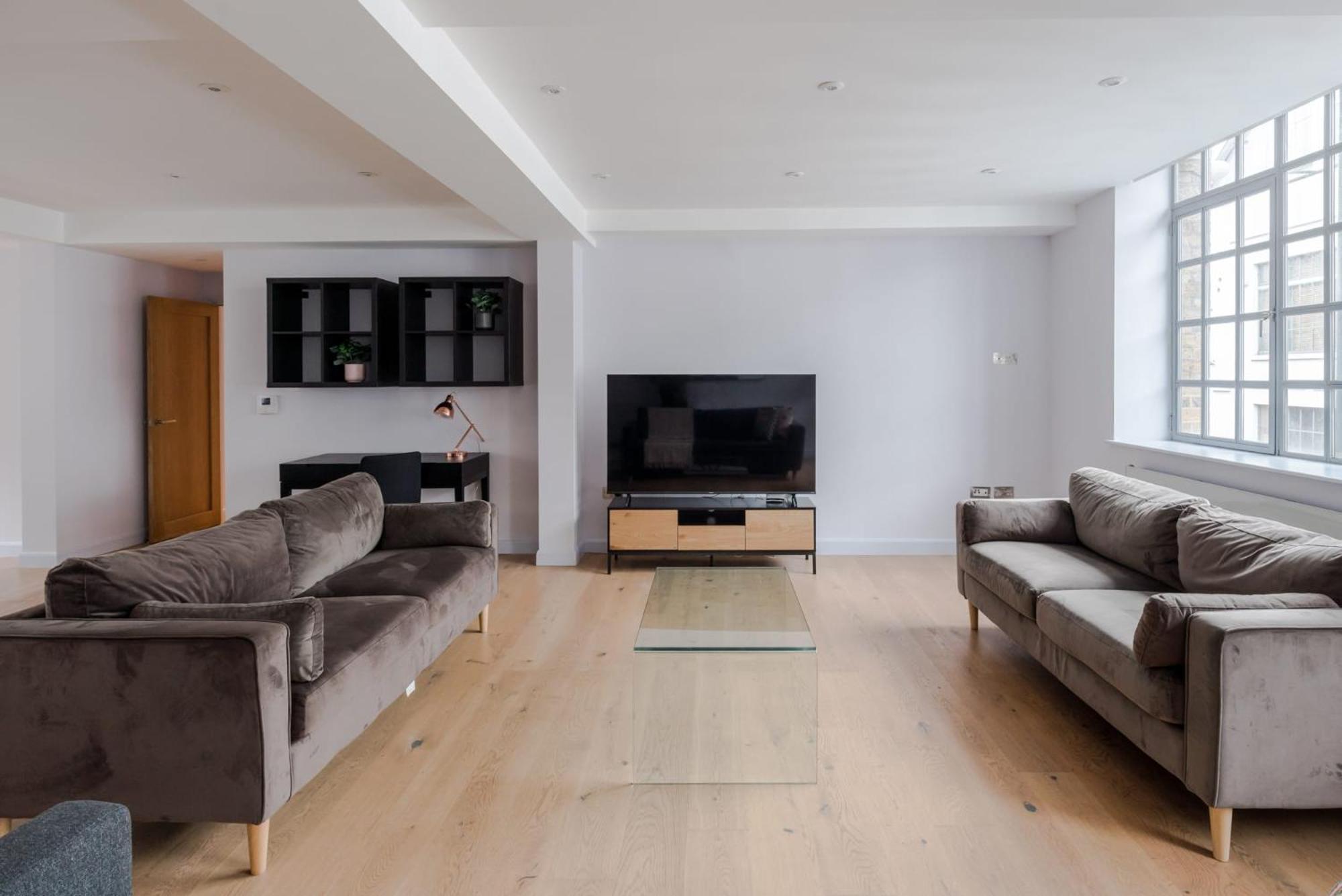 Apartamento Law & Order - Farringdon - By Frankie Says *
