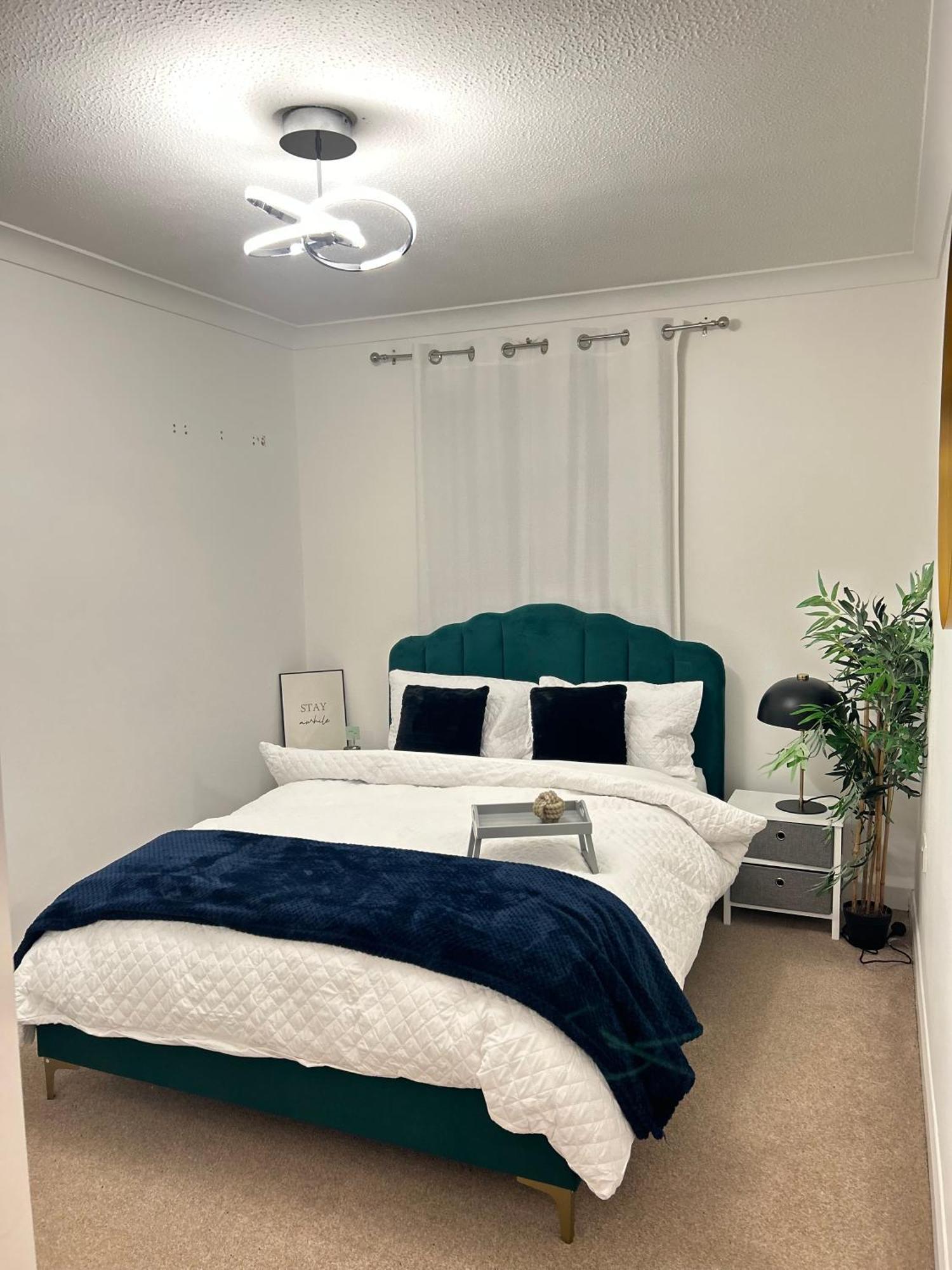 Luxury Superkingsize Bed In London