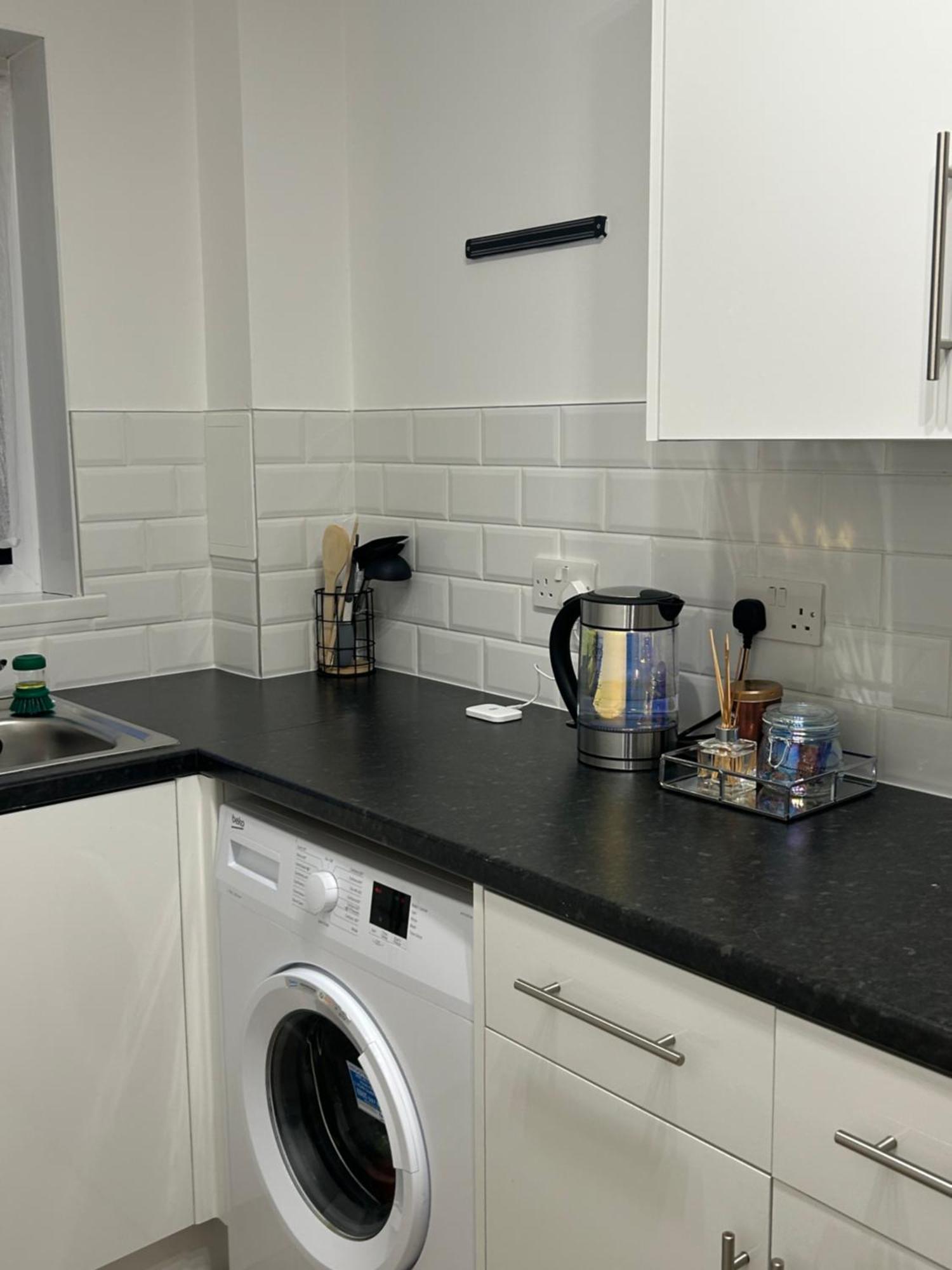 Luxury Superkingsize Bed In * Londres