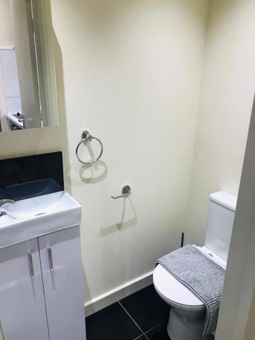 Aparthotel 79 Chats