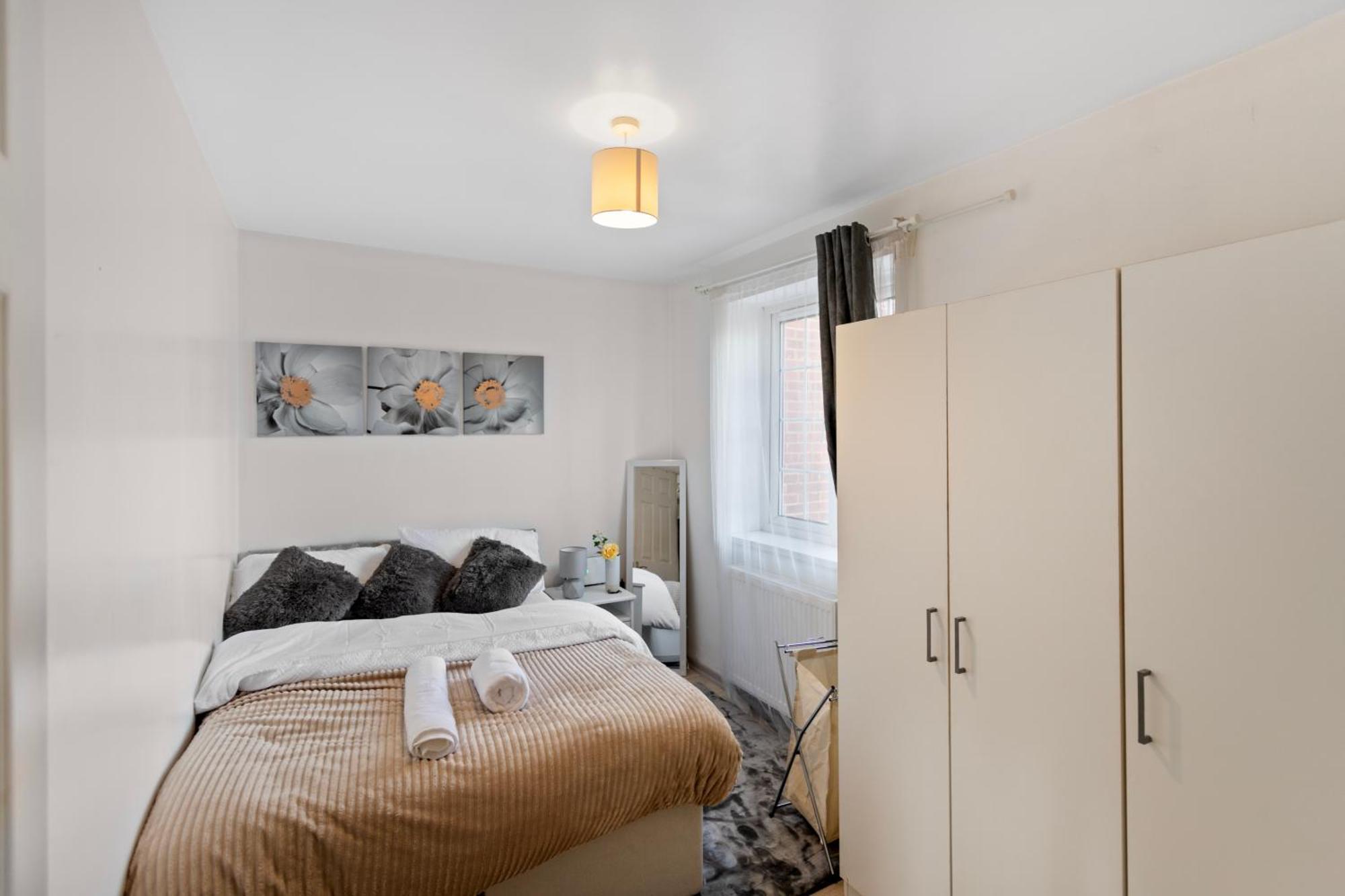 Cozy 3-bed House Near Lcy & Excel Ideal For Groups & Families Londres