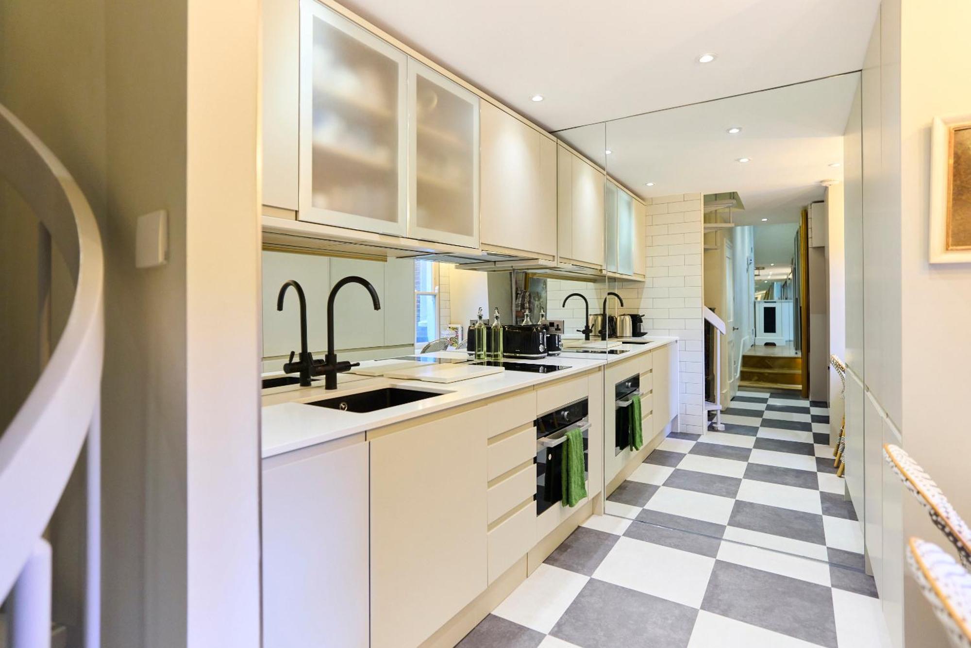 The Kensington Designer's Retreat - Modern 1bdr Flat Apartamento