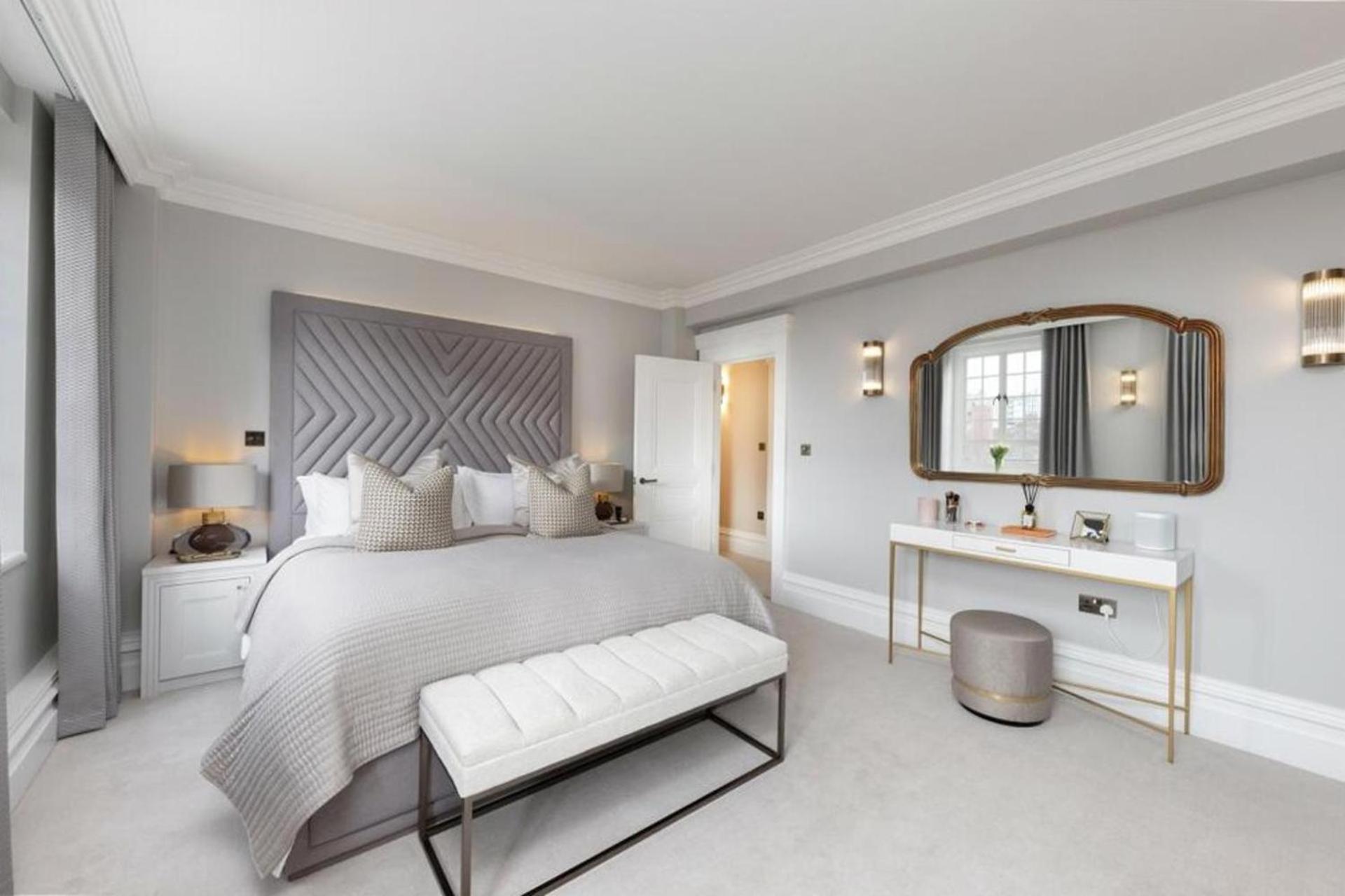 Chelsea Manor Retreat With 2 Bedrooms Appartement