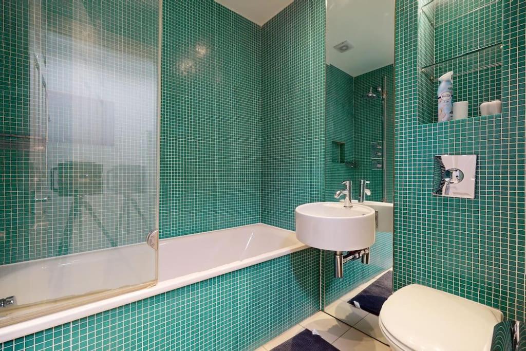 Charming And Bright Flat In Paddington! Appartement Londres