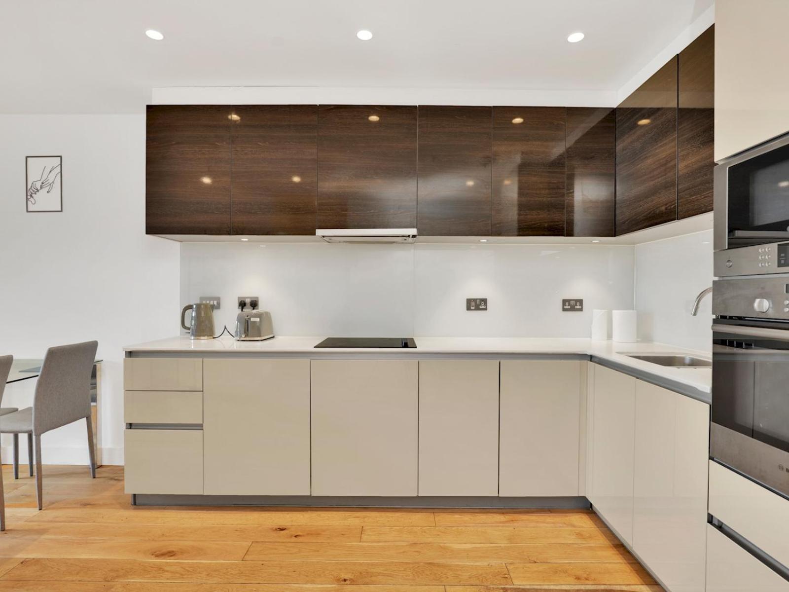 Pass The Keys Spacious 2-bedroom Appartement *
