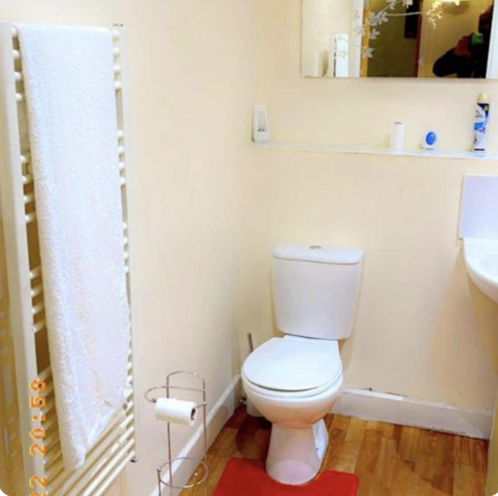 Appartement 4 Guests - Petok - Parking - 35Min Central London