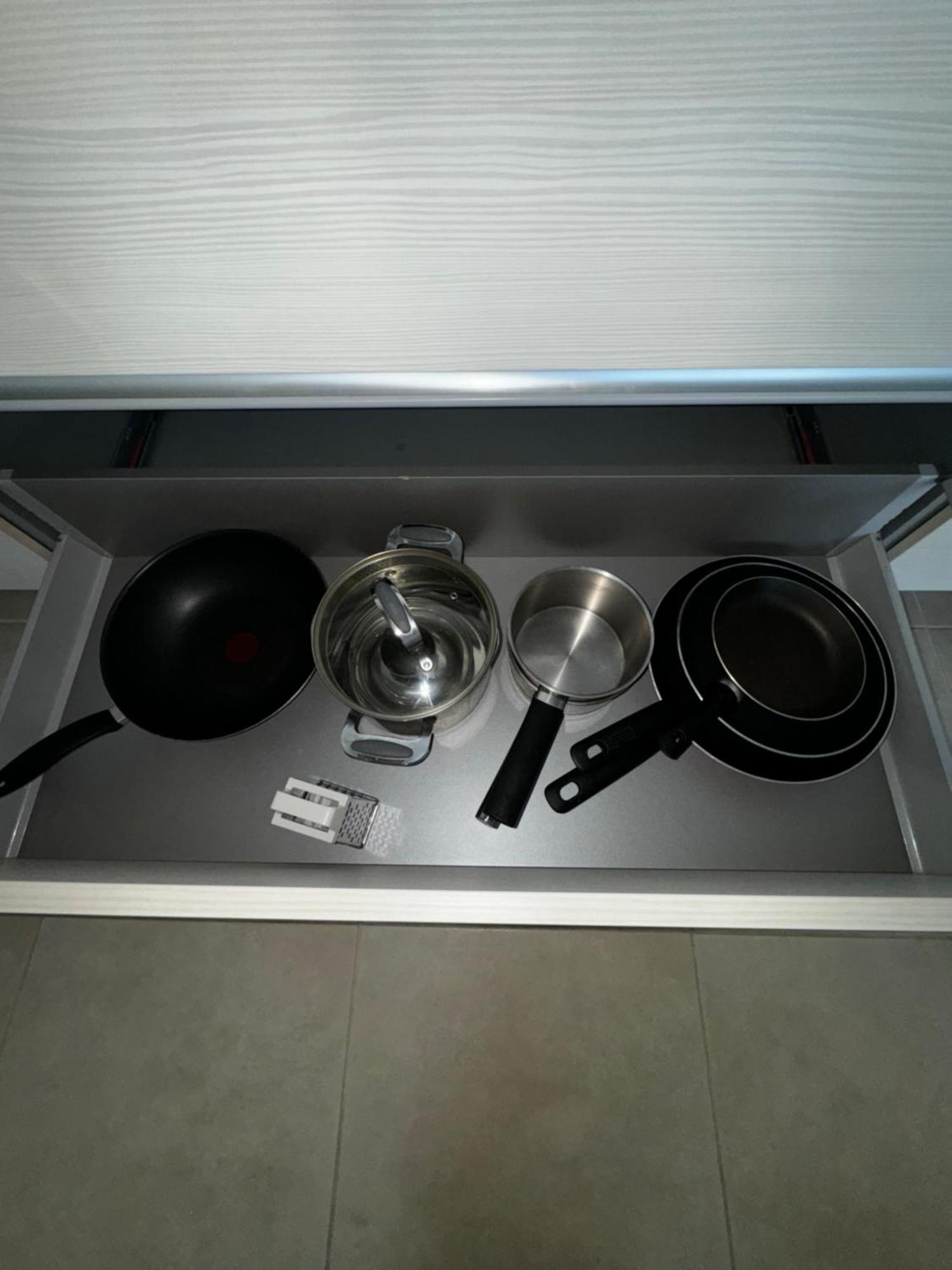 Apartamento Entire Flat Custom House