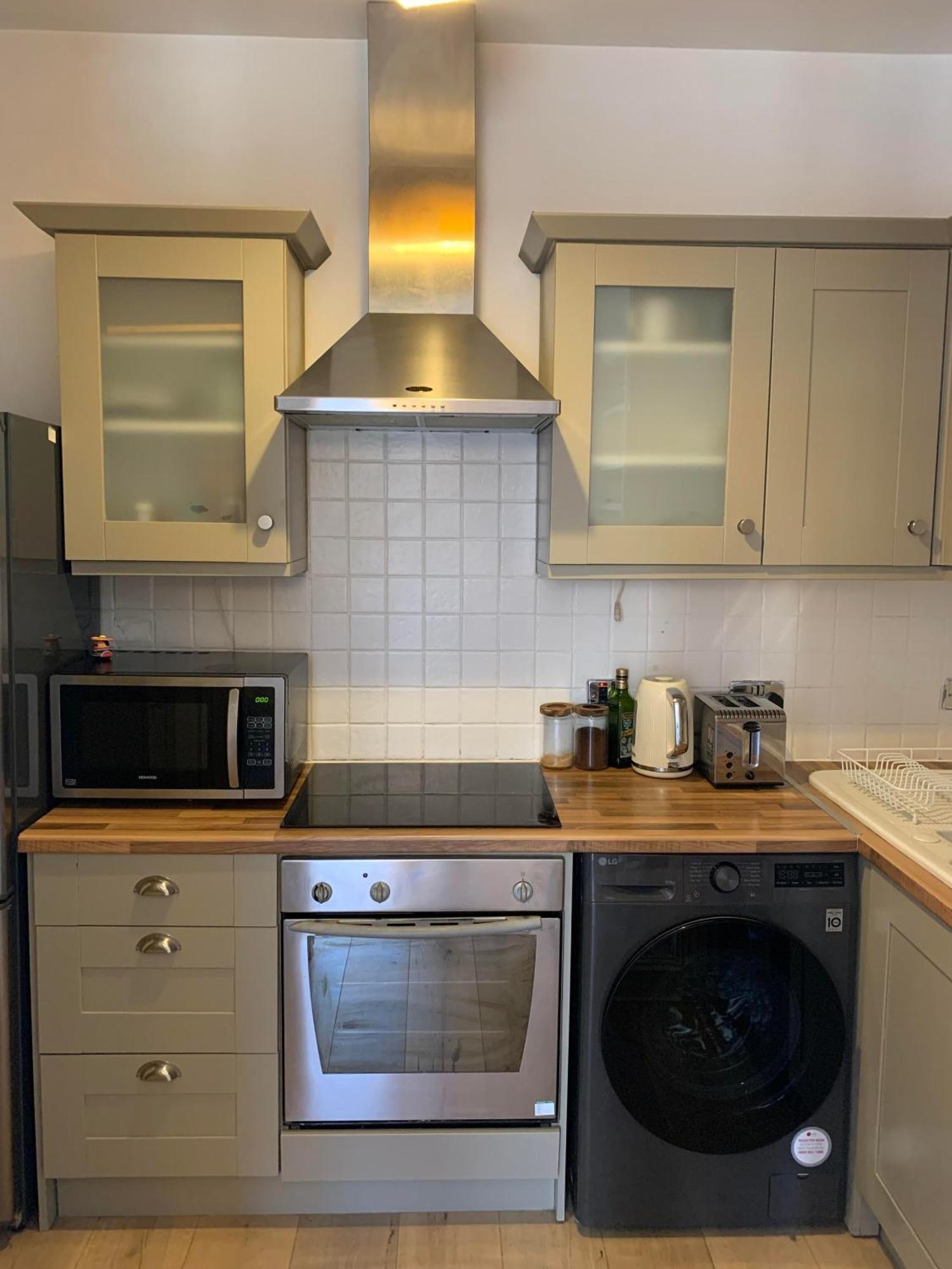Spacious 1 Bedroom Flat In Fulham Appartement Londres