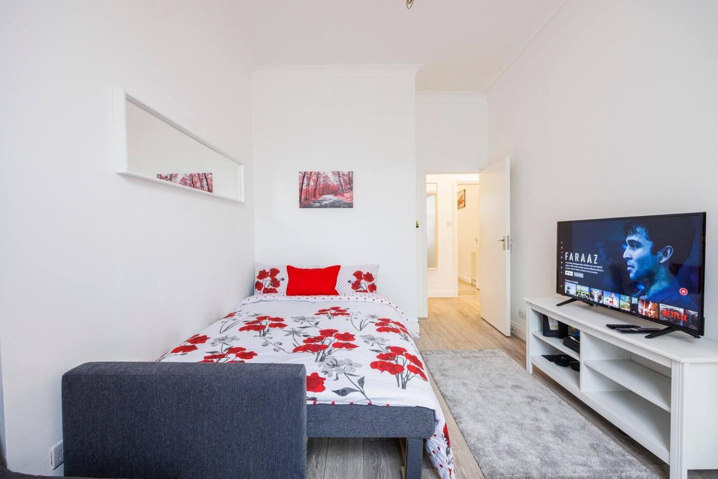 12 Bed Charming And Bright Flat Appartement Londres