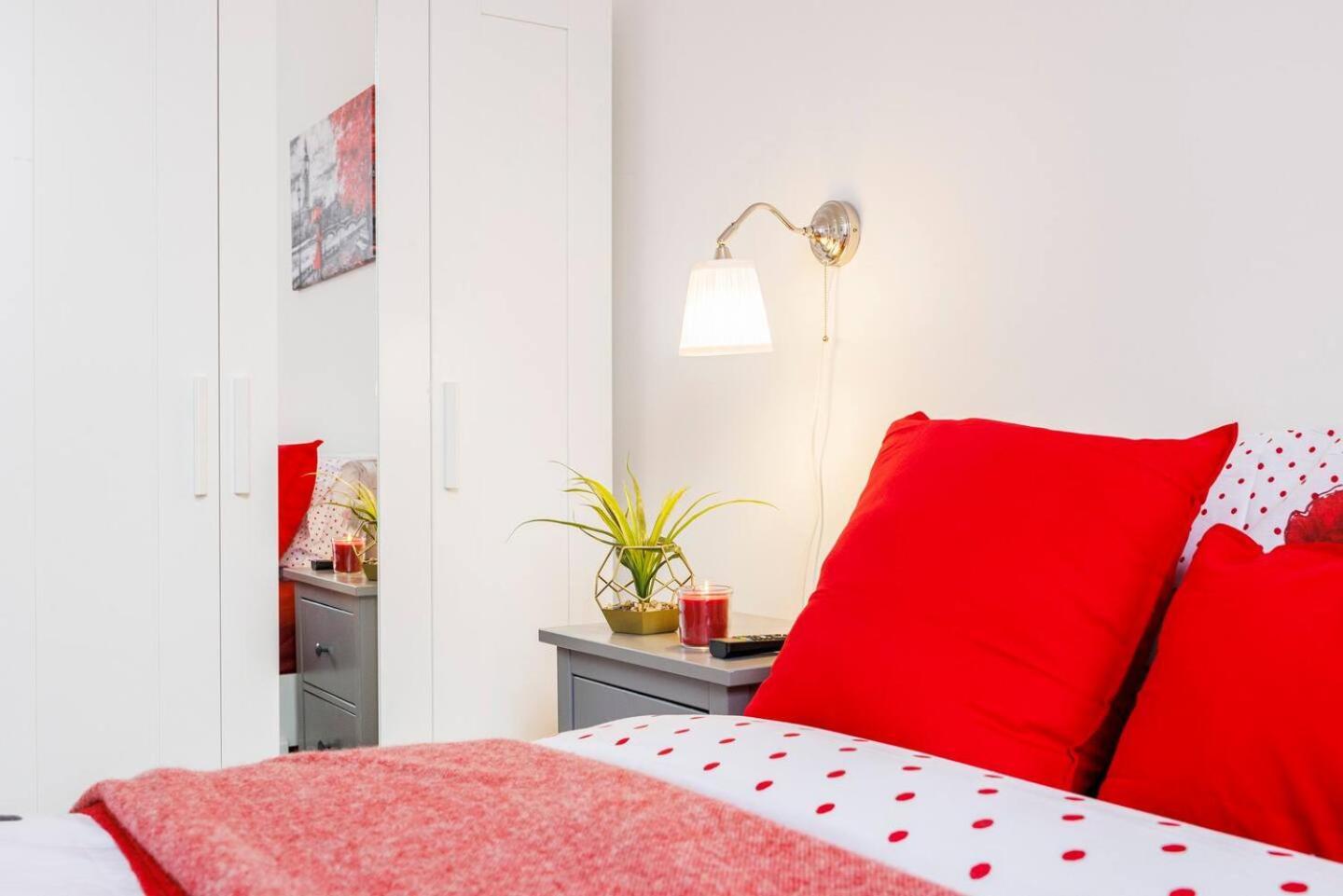 Appartement 12 Bed Charming And Bright Flat *