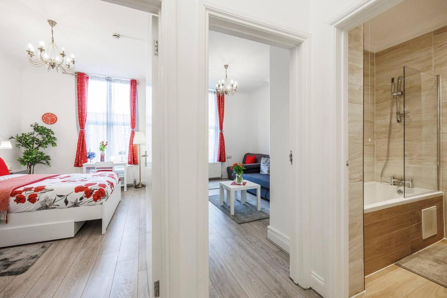 12 Bed Charming And Bright Flat Appartement *