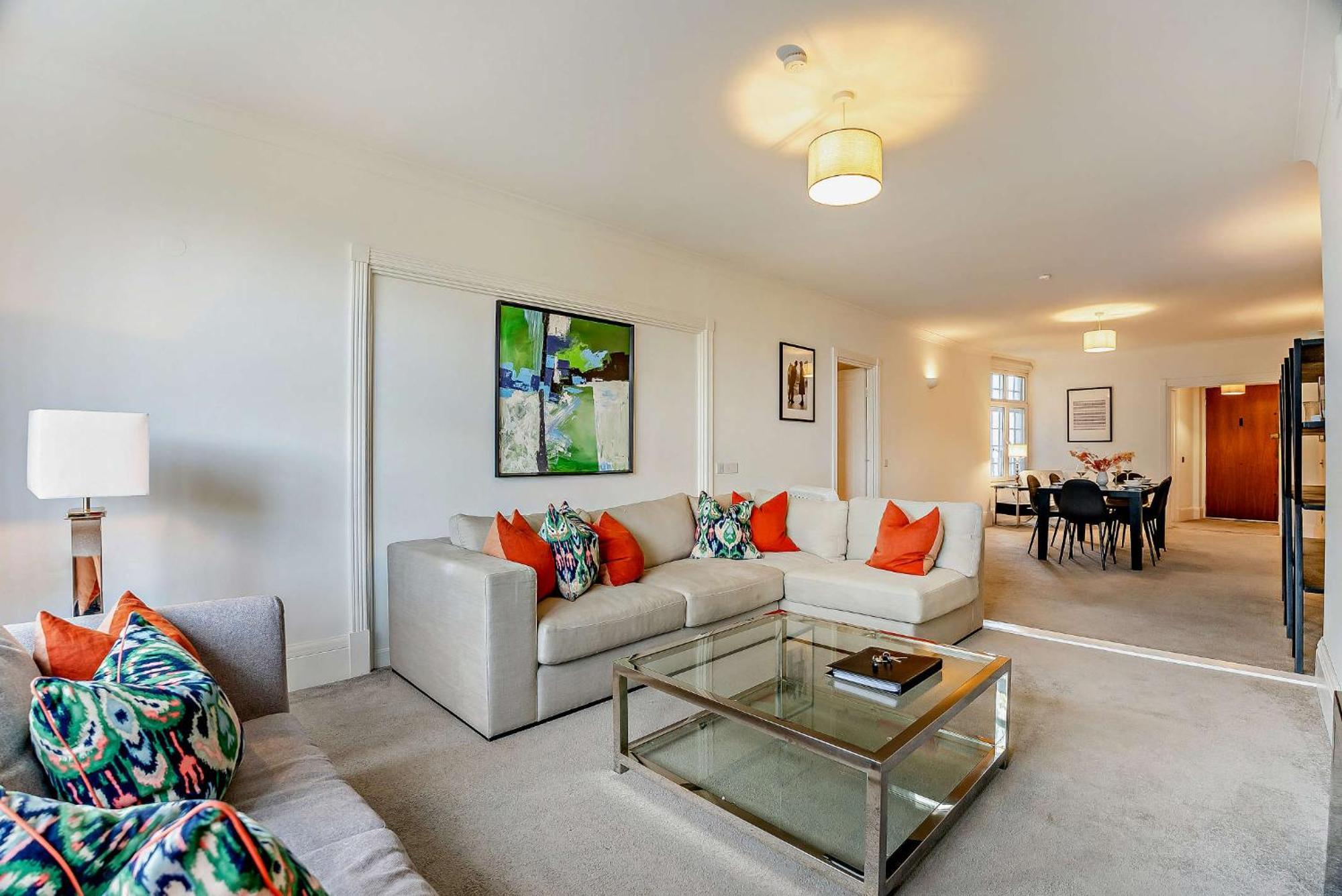 Apartment Strathmore Court *
