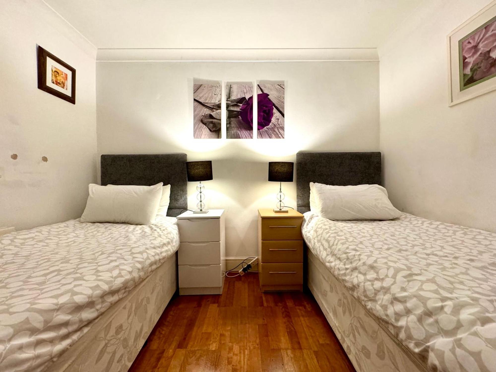 Lovely 2 Bedroom By Wild