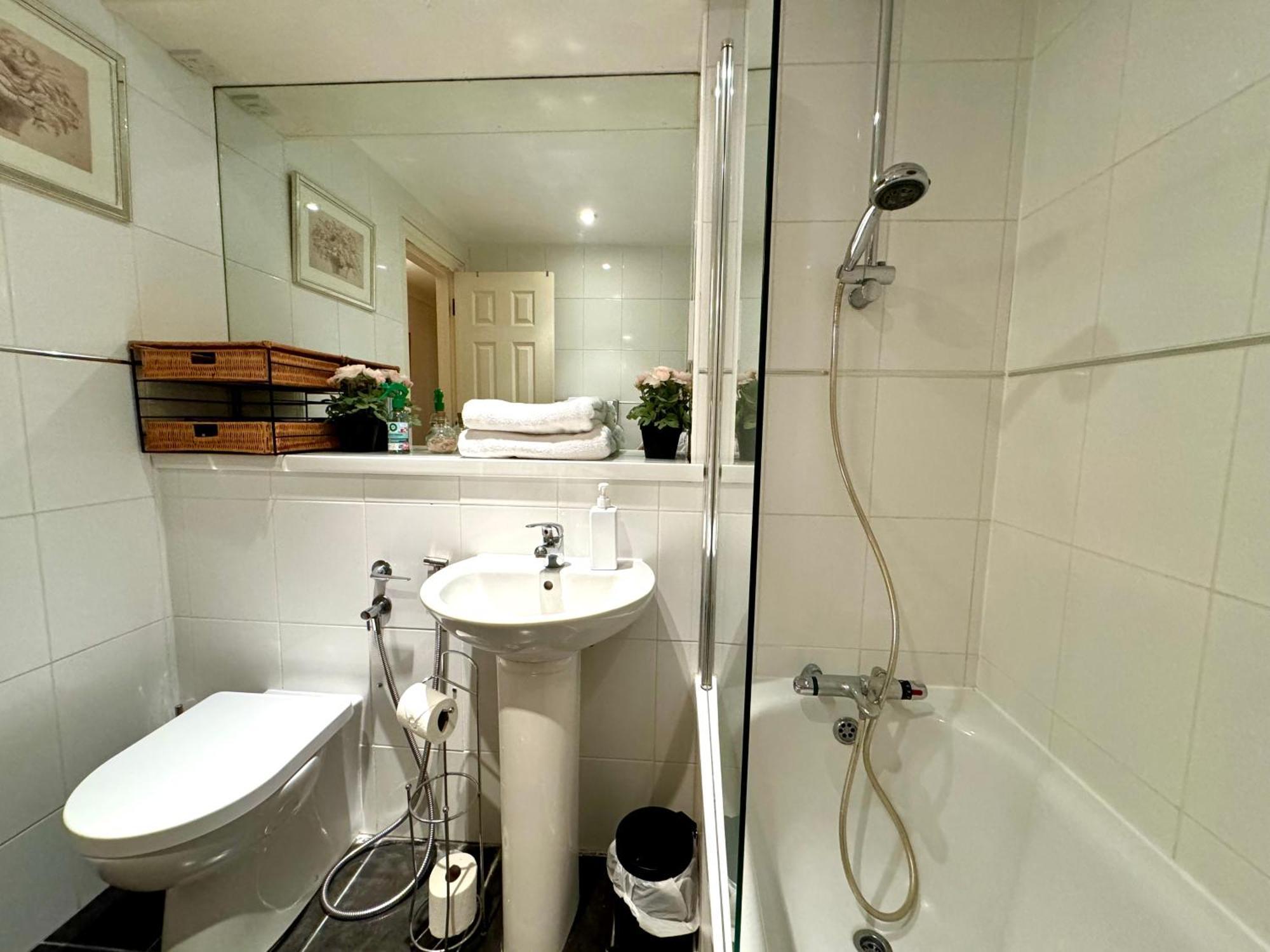 Lovely 2 Bedroom By Wild Apartamento Londres