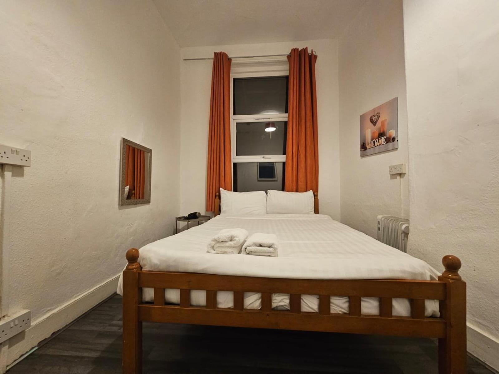 Twenty One Bed and breakfast *
