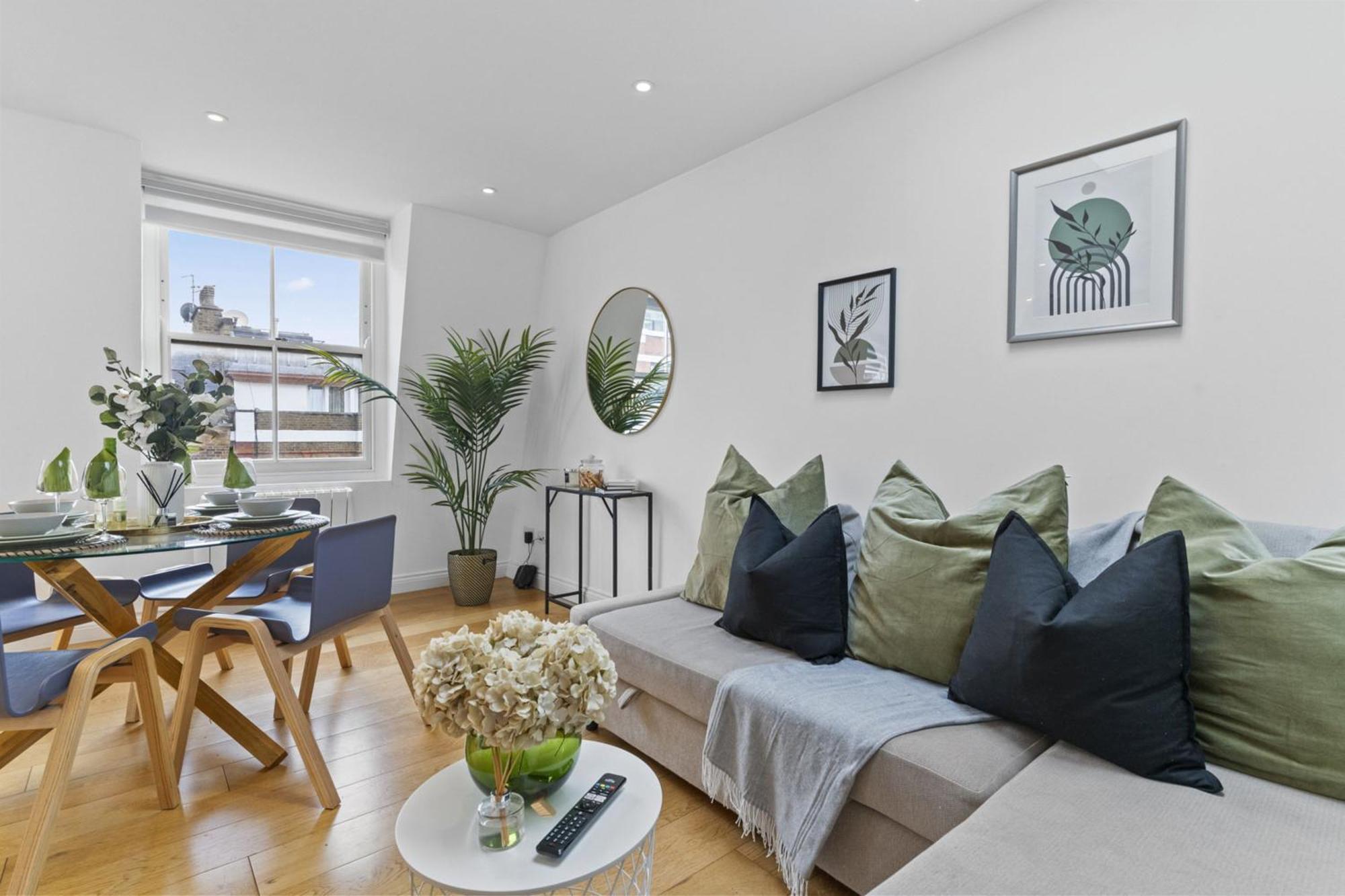 Two Bed By Livestay Short Lets & Serviced Near Oxford Circus Apartment