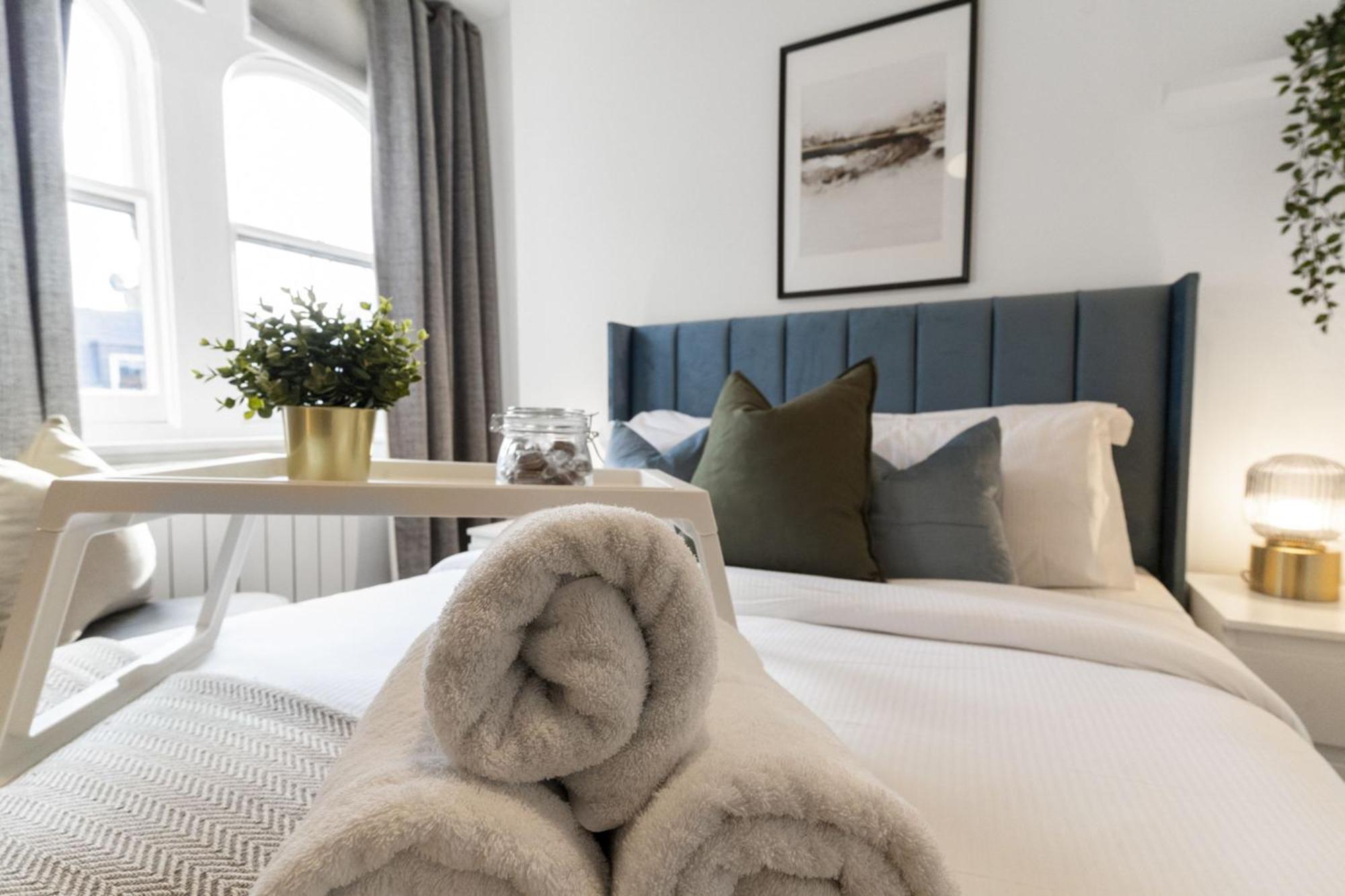 Two Bed By Livestay Short Lets & Serviced Near Oxford Circus Londres