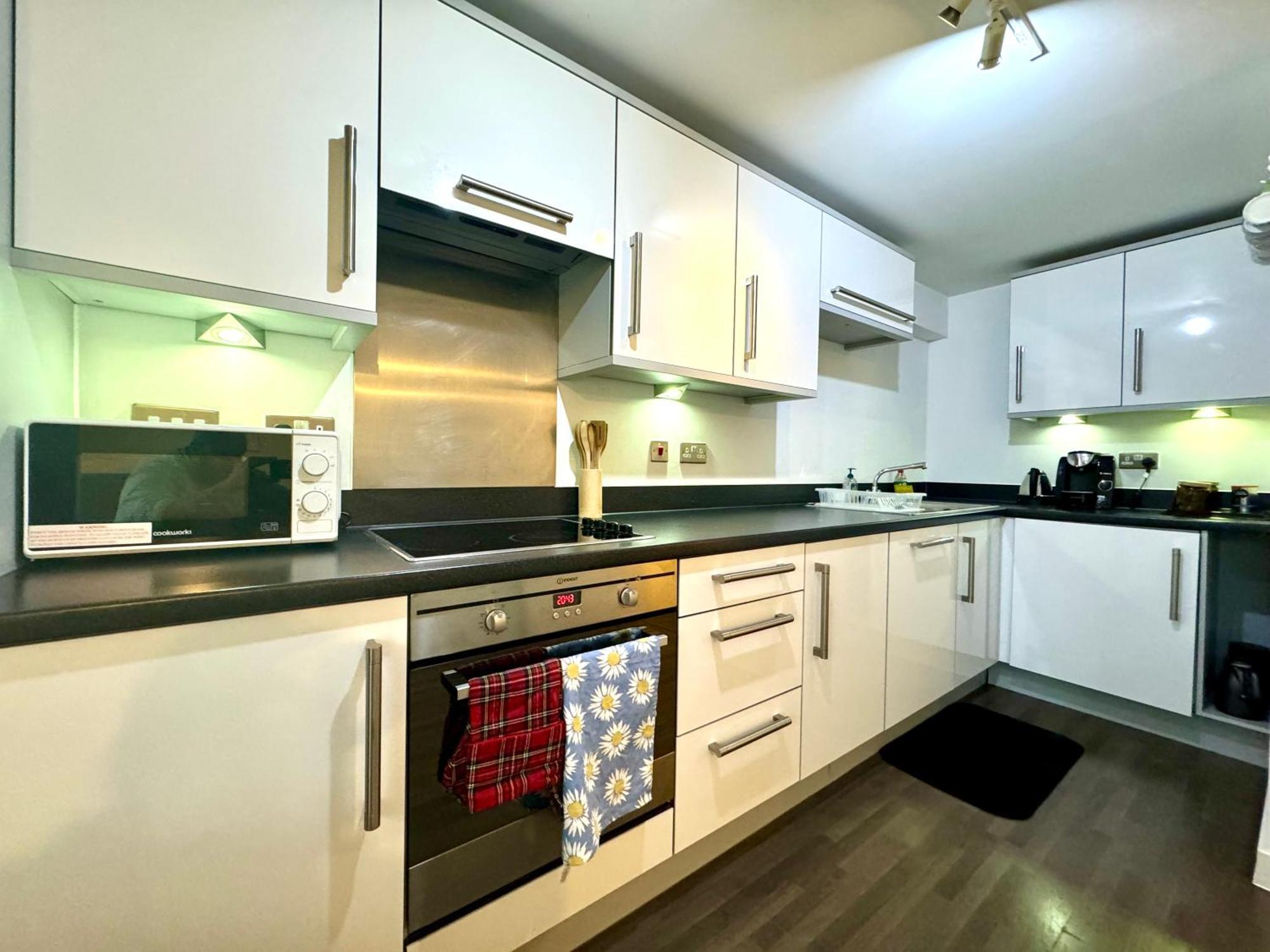 Marble Arch By Aljoori Appartement *